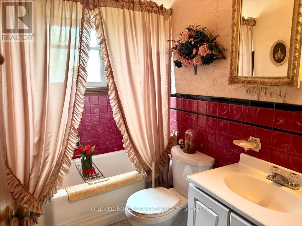 25 Thomson Road, Welland, Ontario  L3C 3N1 - Photo 16 - X13109538