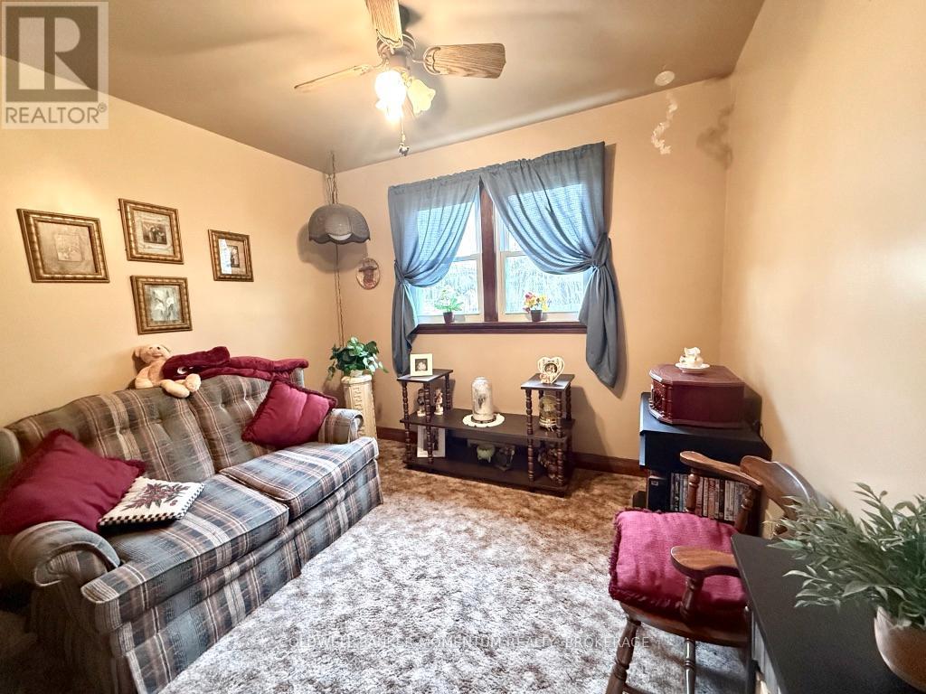 25 Thomson Road, Welland, Ontario  L3C 3N1 - Photo 22 - X13109538