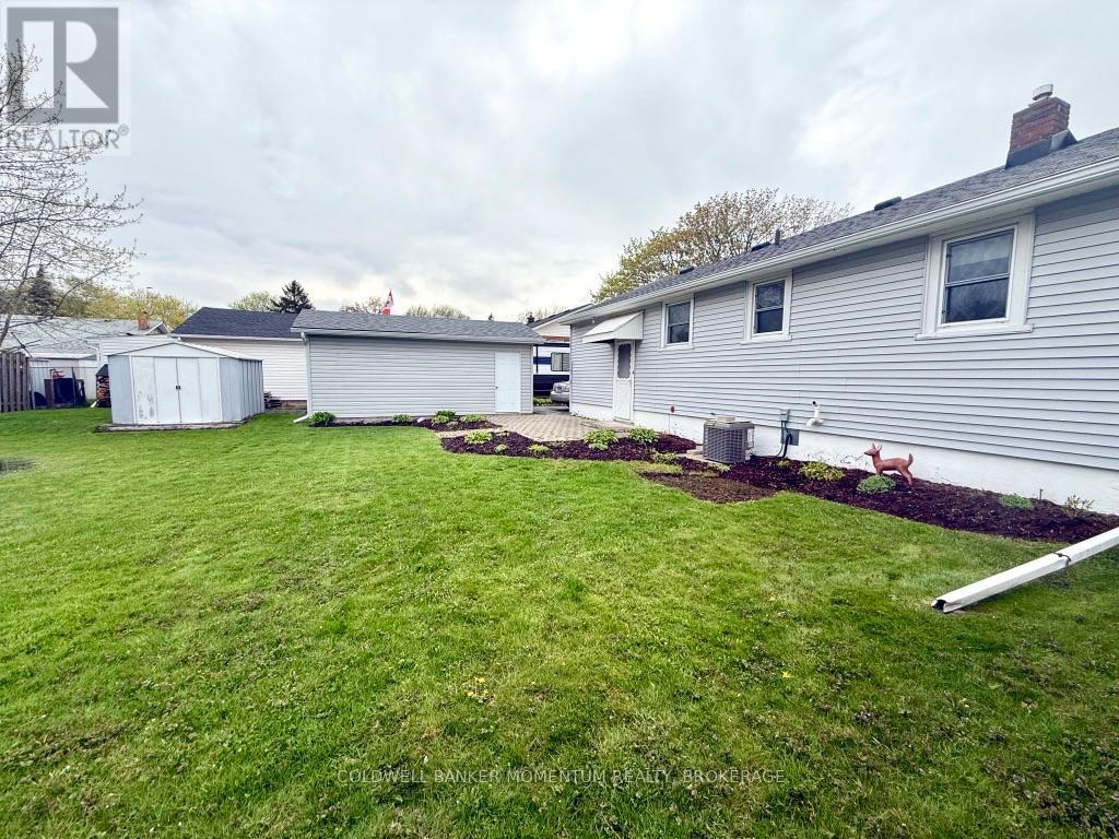 25 Thomson Road, Welland, Ontario  L3C 3N1 - Photo 41 - X13109538