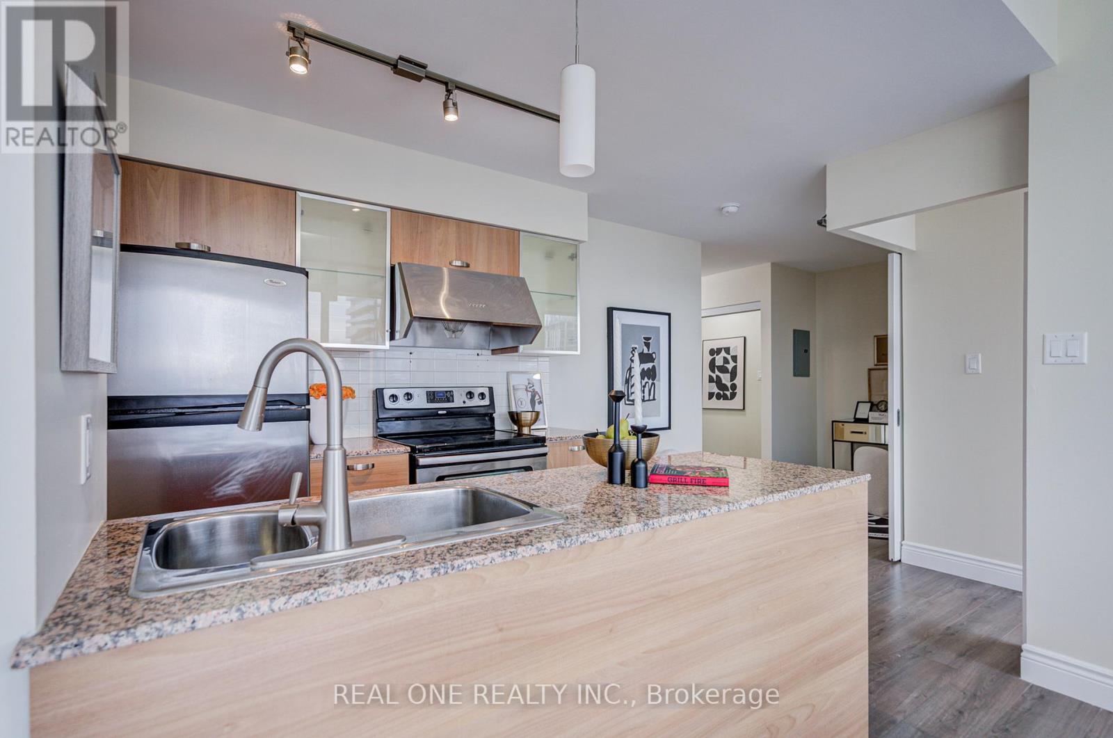 3107 - 38 Grenville Street, Toronto, Ontario  M4Y 1A5 - Photo 17 - C13109010