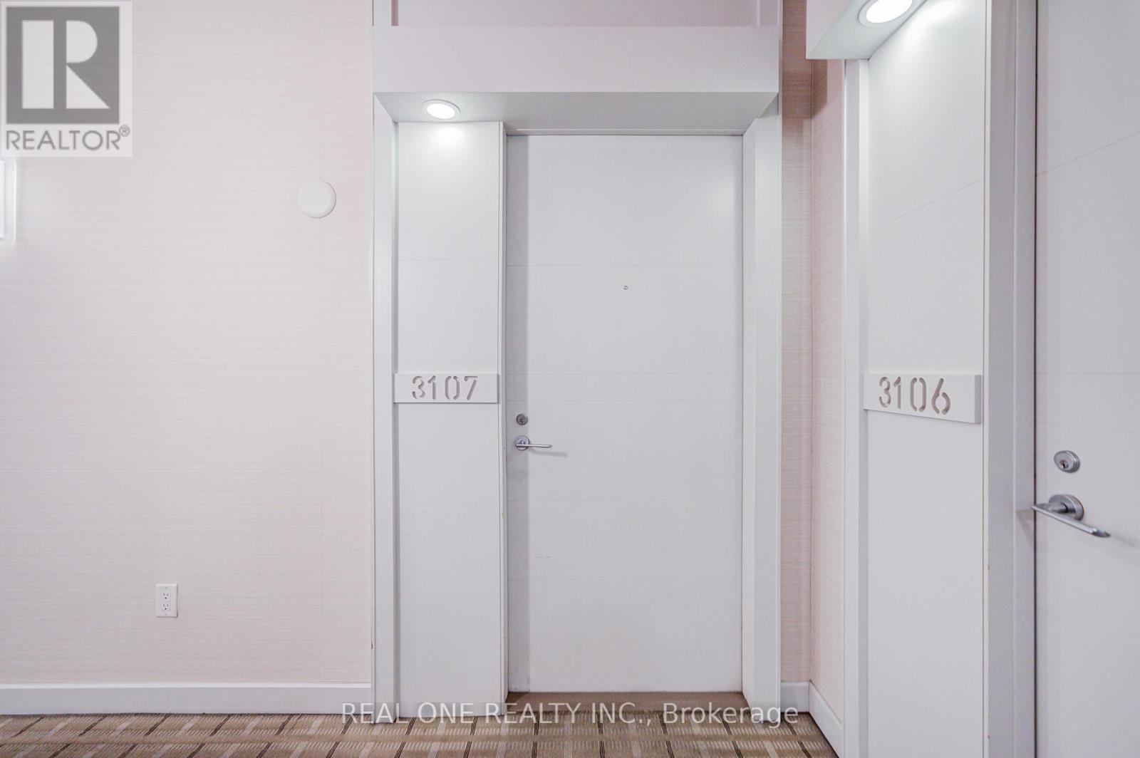 3107 - 38 Grenville Street, Toronto, Ontario  M4Y 1A5 - Photo 5 - C13109010