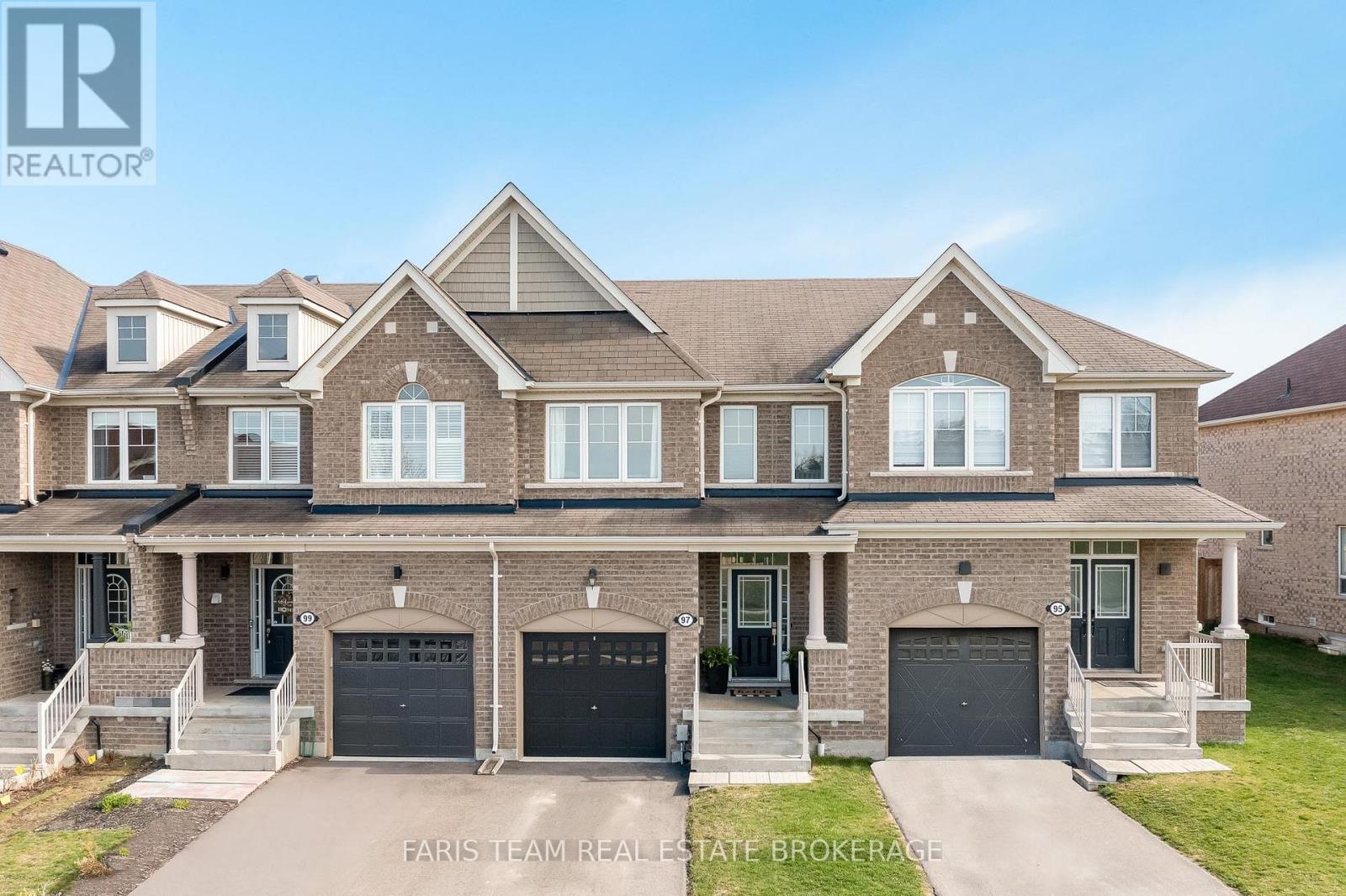 97 MCGAHEY STREET, New Tecumseth, Ontario