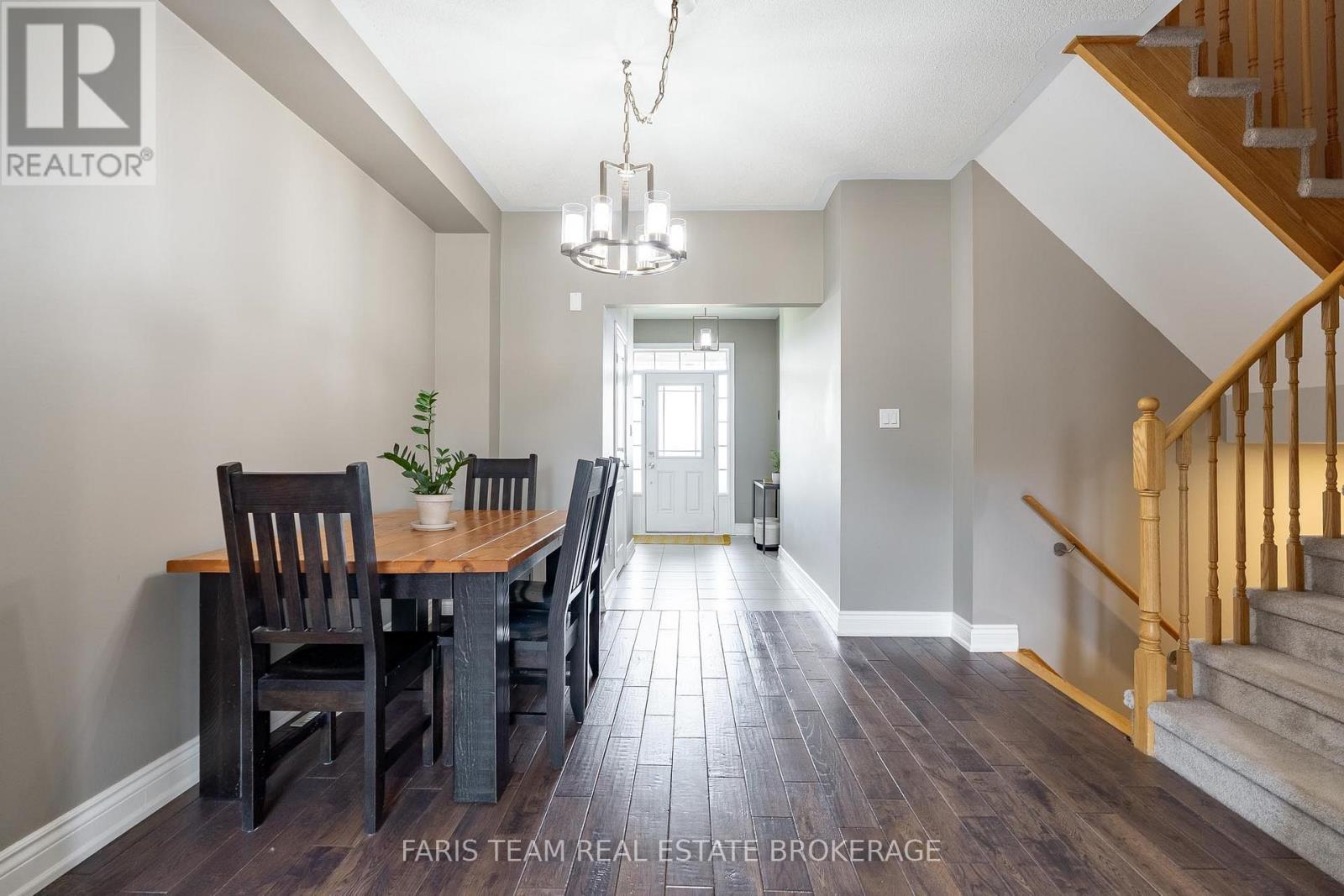97 Mcgahey Street, New Tecumseth, Ontario  L0G 1W0 - Photo 12 - N13109512