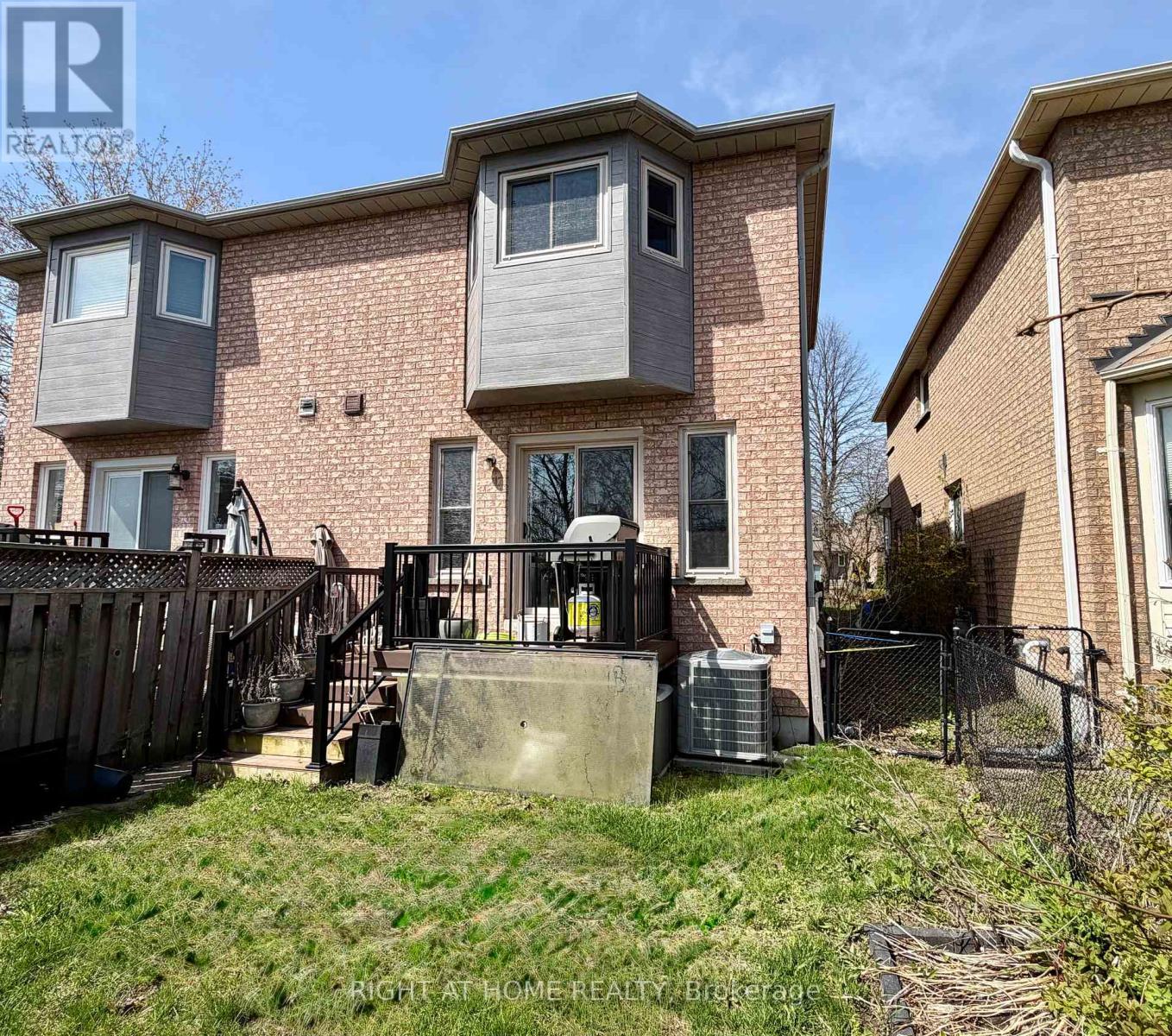 605 Willowick Drive, Newmarket, Ontario  L3X 2A9 - Photo 37 - N13109558