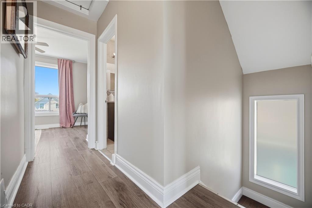 83 Province Street N, Hamilton, Ontario  L8H 4H5 - Photo 24 - 40827364