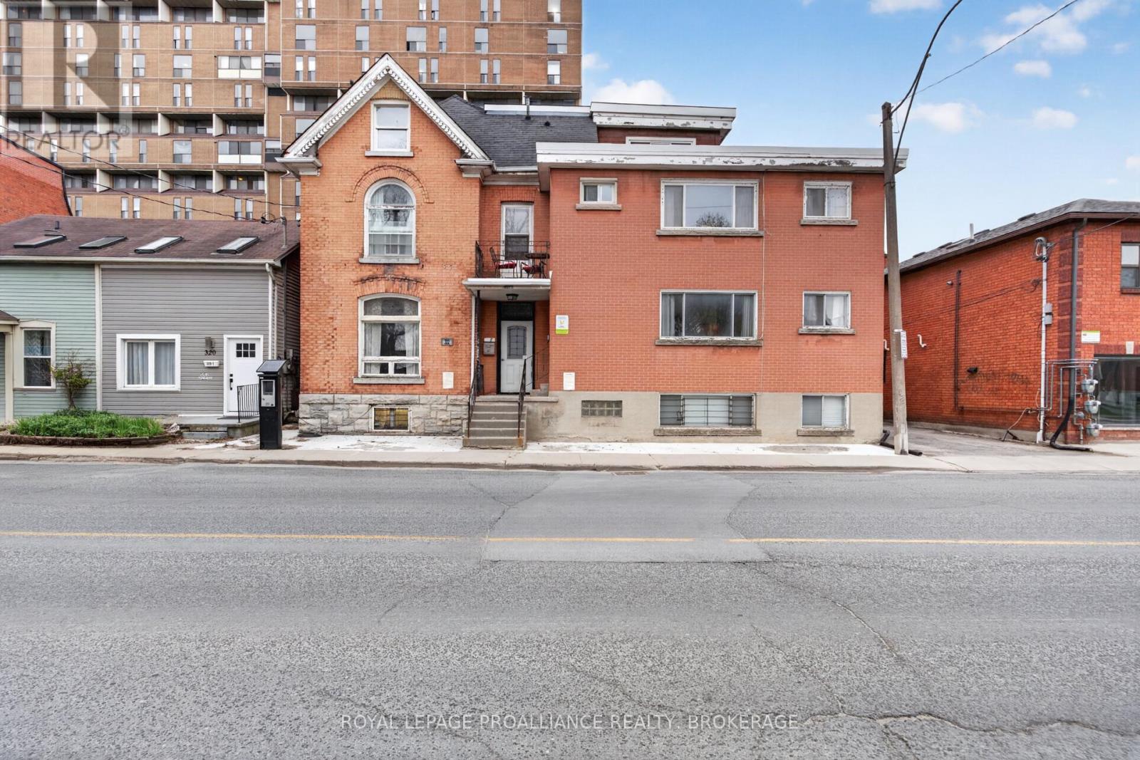 322 Queen Street, Kingston, Ontario  K7K 1B8 - Photo 2 - X13109514