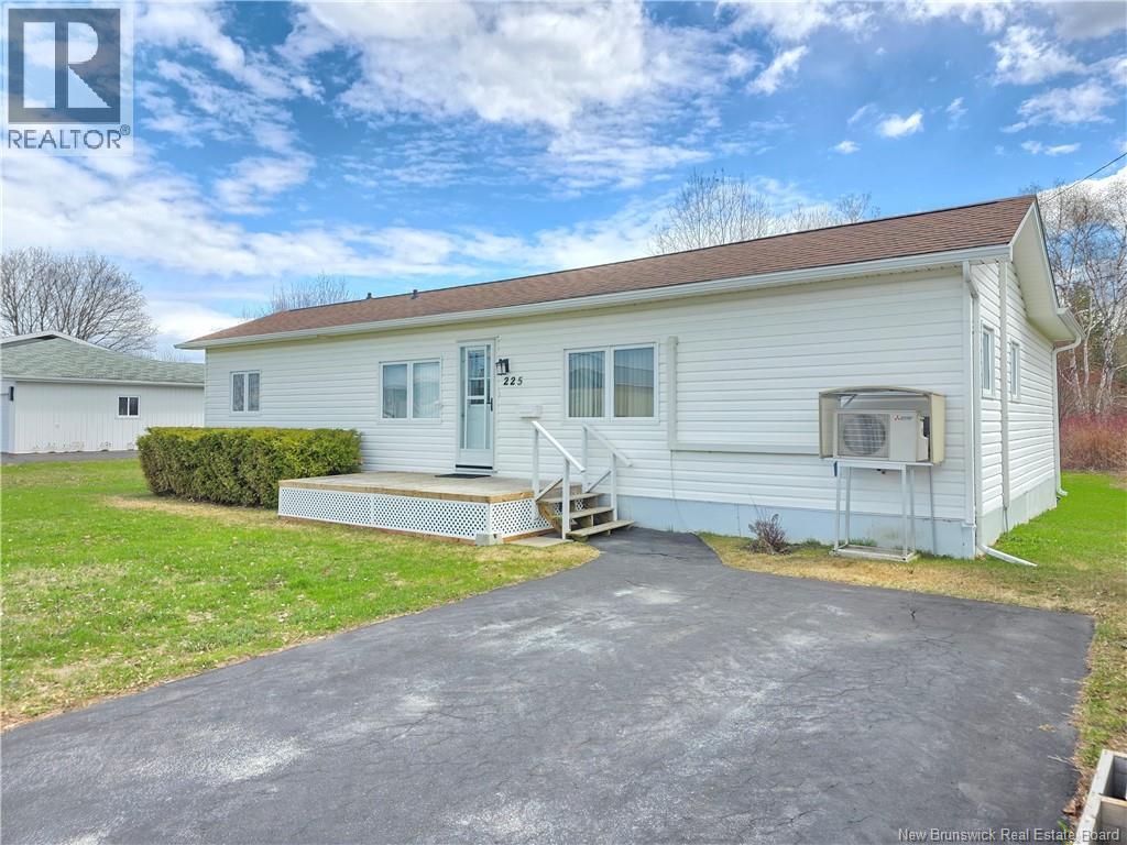 225 Parc, Beresford, New Brunswick