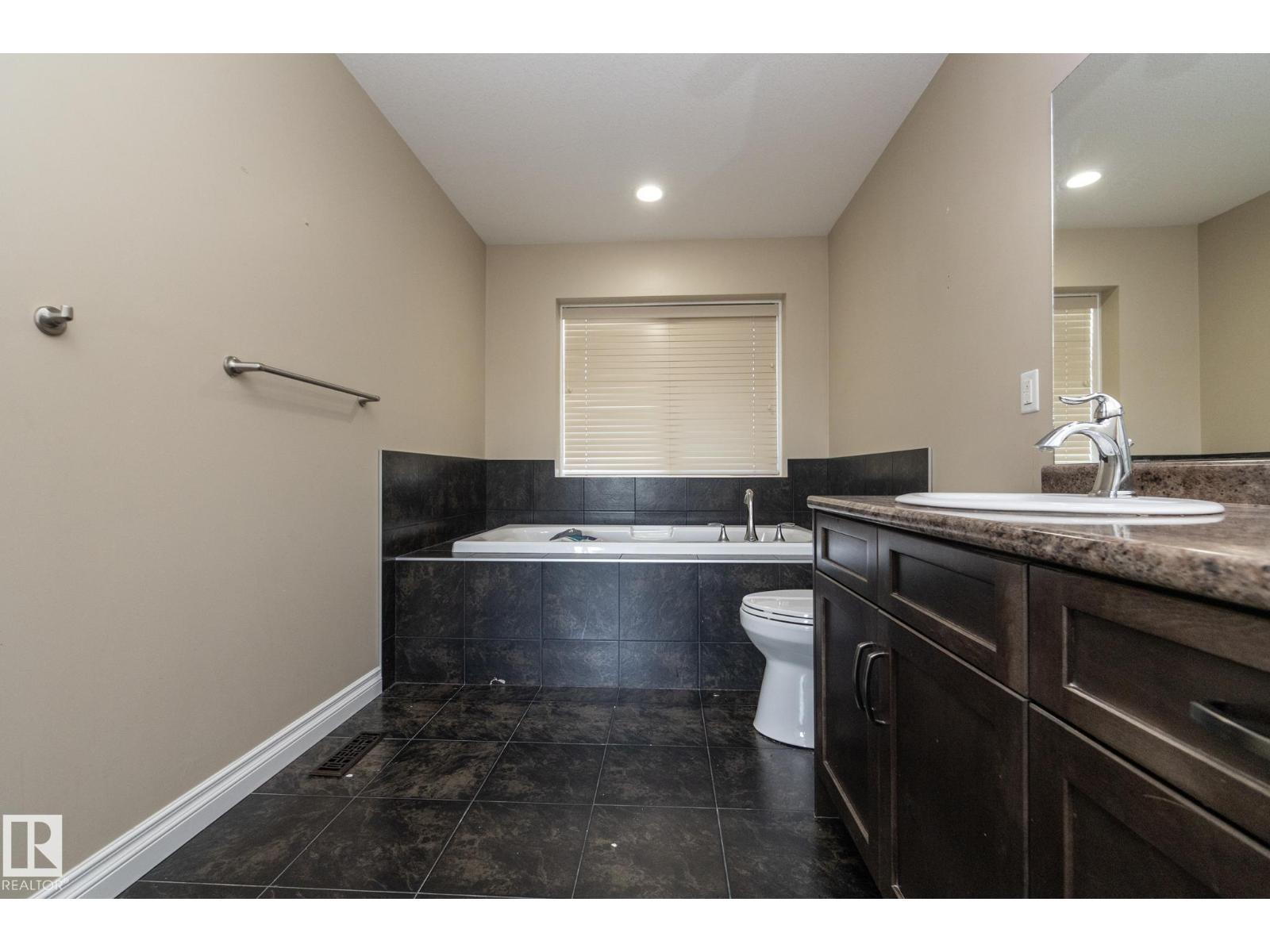 151 Caledonia Dr, Leduc, Alberta  T9E 0N2 - Photo 38 - E4486956