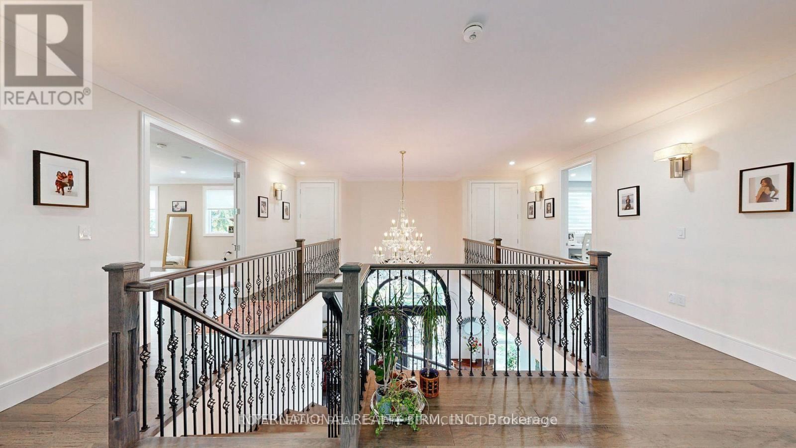 1286 Cambridge Drive, Oakville, Ontario  L6J 1S1 - Photo 13 - W13109494