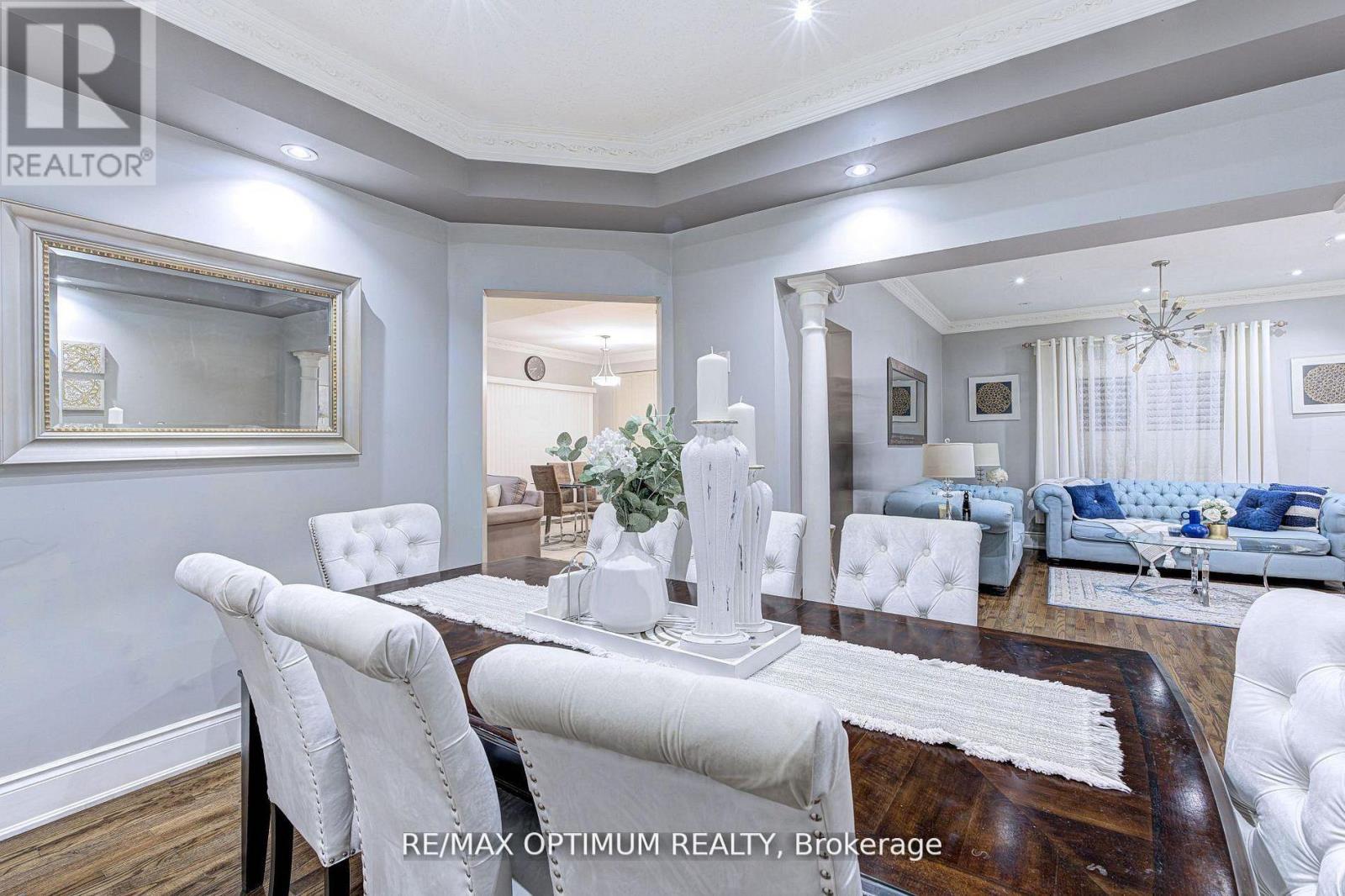 19 Teal Crest Circle, Brampton, Ontario  L6X 2Z6 - Photo 12 - W13109510