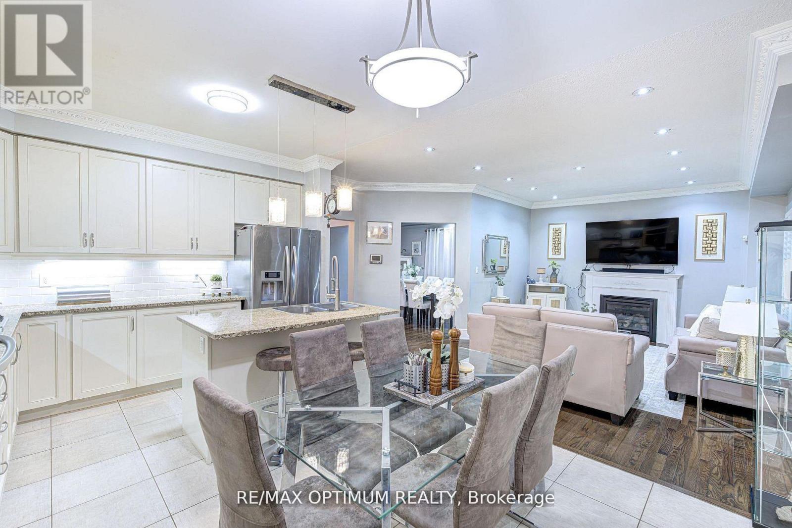 19 Teal Crest Circle, Brampton, Ontario  L6X 2Z6 - Photo 18 - W13109510