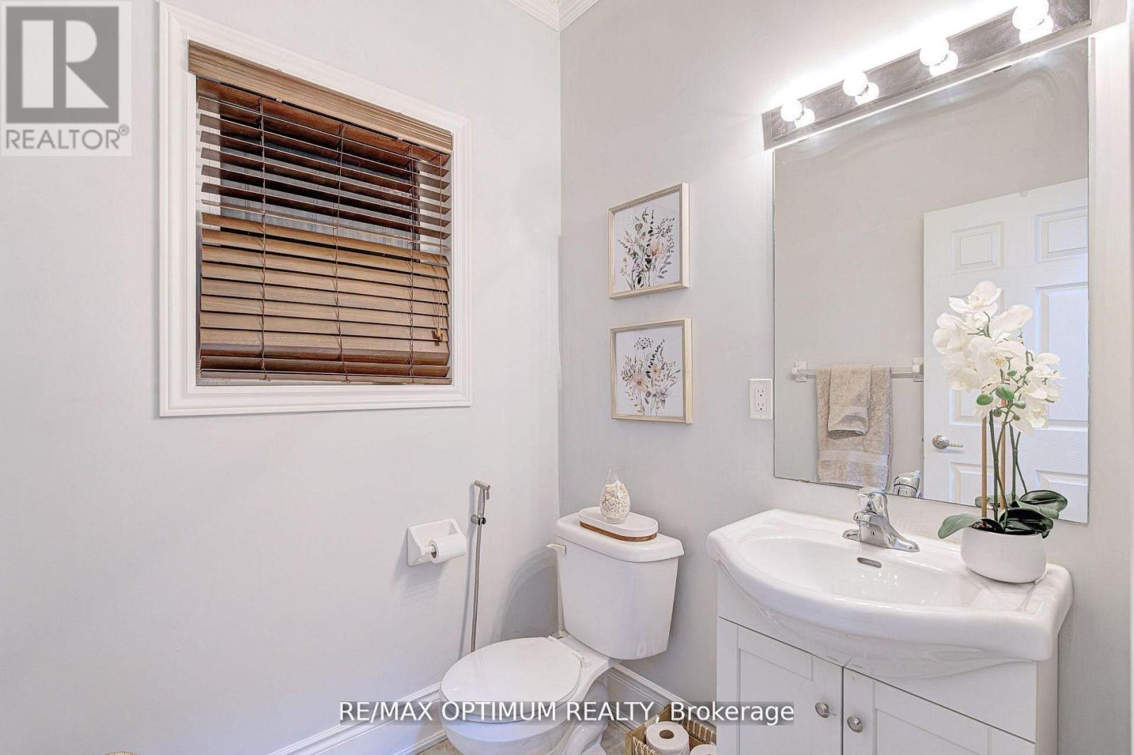 19 Teal Crest Circle, Brampton, Ontario  L6X 2Z6 - Photo 22 - W13109510