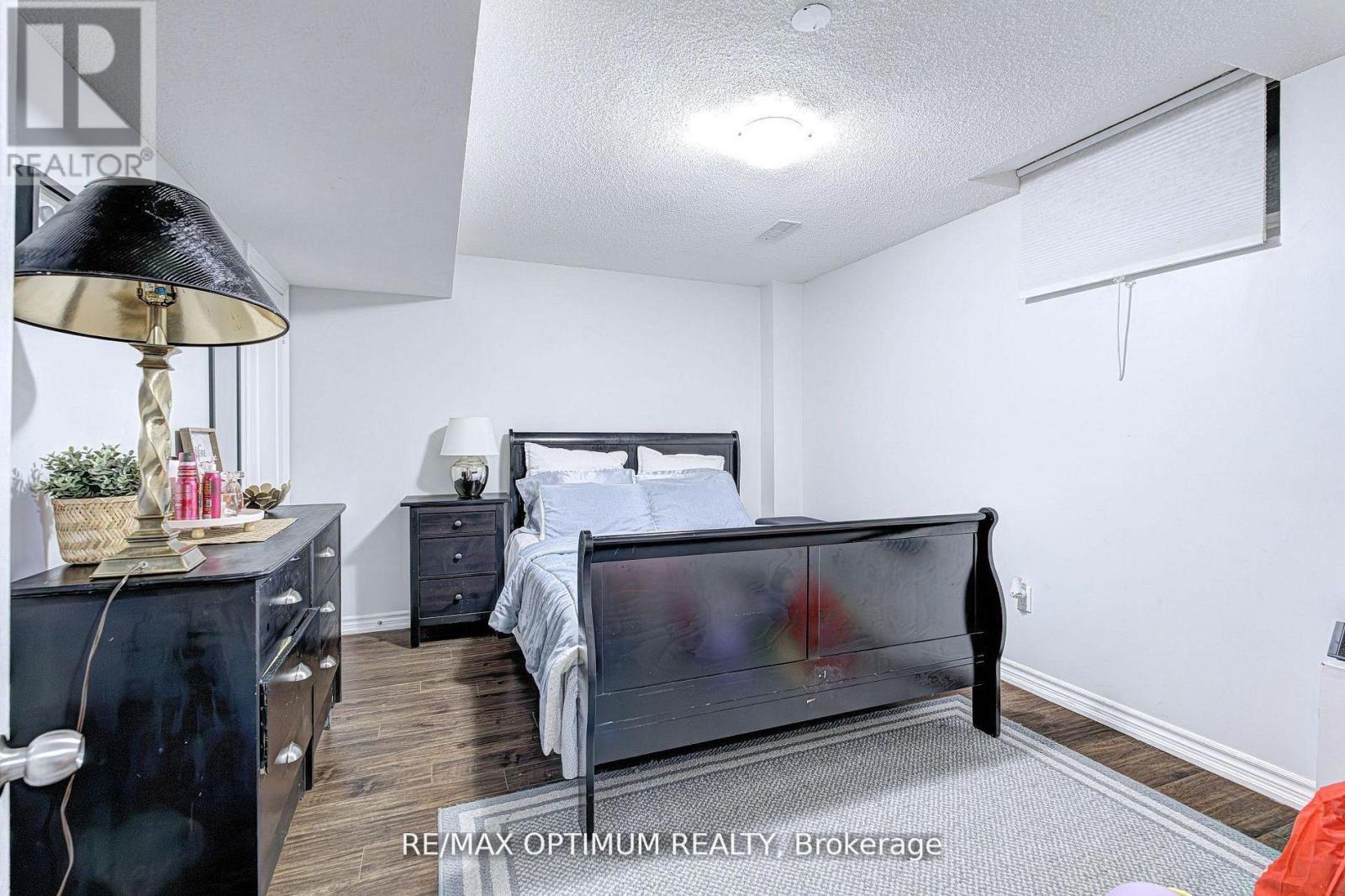 19 Teal Crest Circle, Brampton, Ontario  L6X 2Z6 - Photo 43 - W13109510