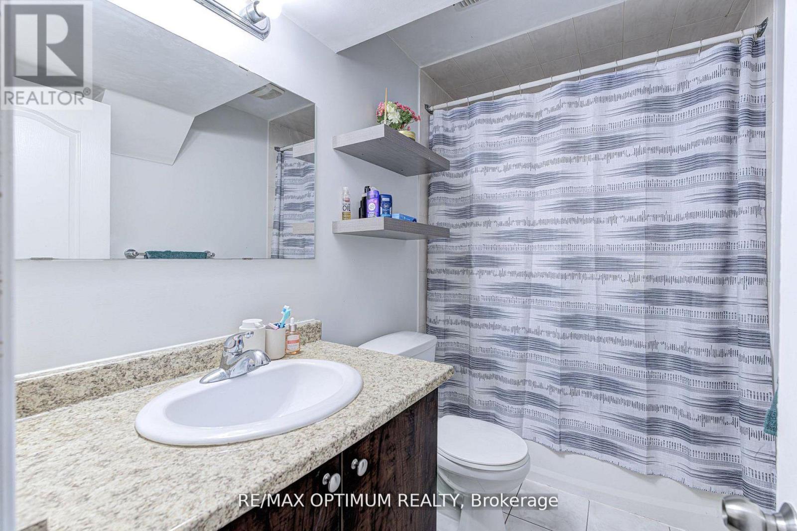 19 Teal Crest Circle, Brampton, Ontario  L6X 2Z6 - Photo 44 - W13109510