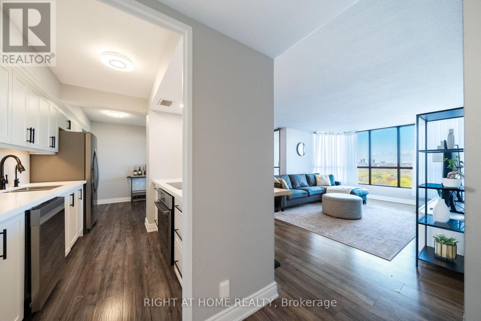 1107 - 1107-1333 Bloor Street, Mississauga, Ontario  L4Y 3T6 - Photo 11 - W13109536