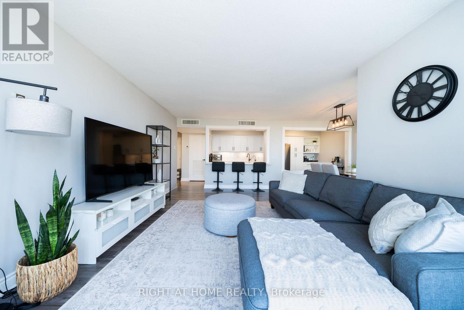 1107 - 1107-1333 Bloor Street, Mississauga, Ontario  L4Y 3T6 - Photo 17 - W13109536