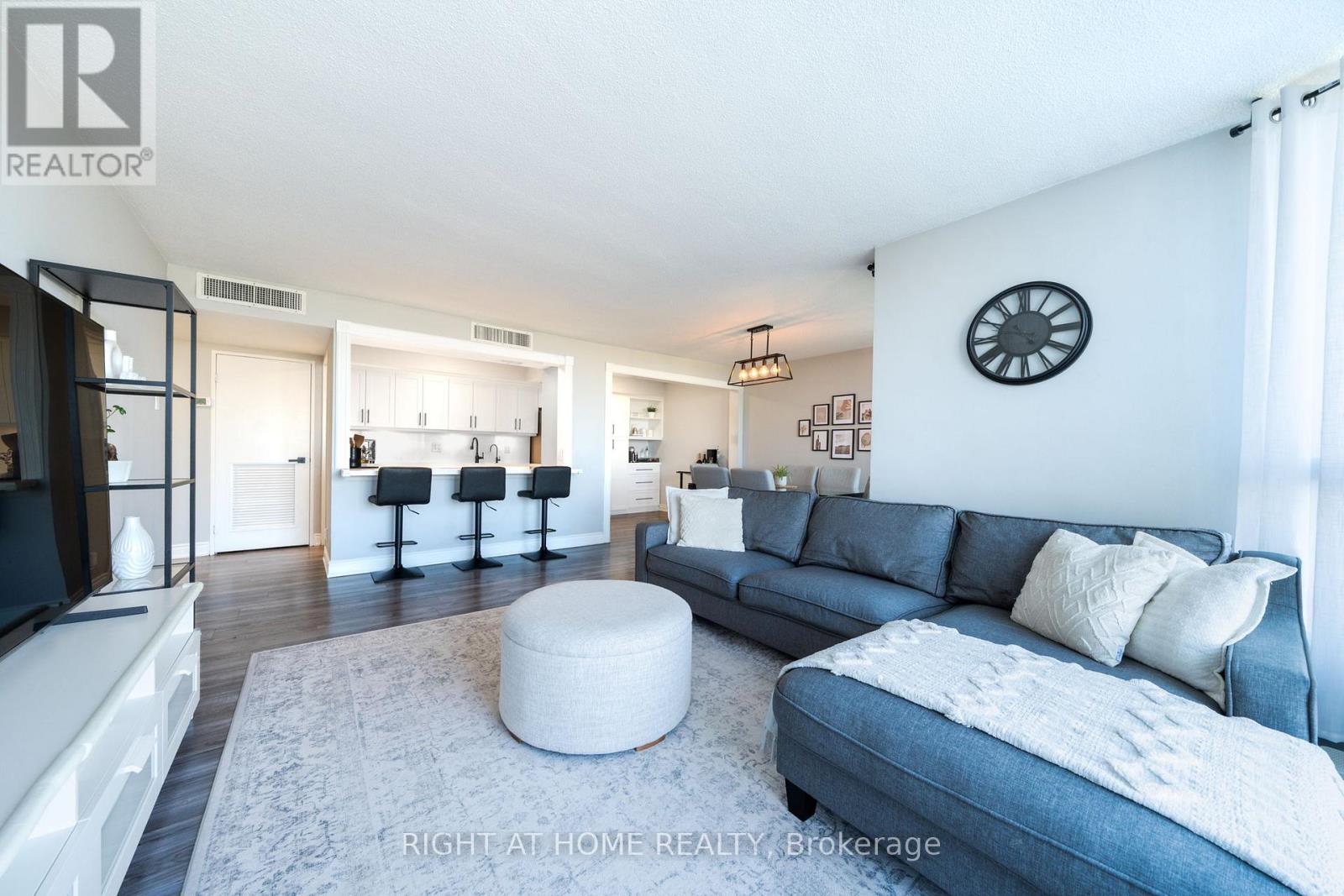1107 - 1107-1333 Bloor Street, Mississauga, Ontario  L4Y 3T6 - Photo 18 - W13109536