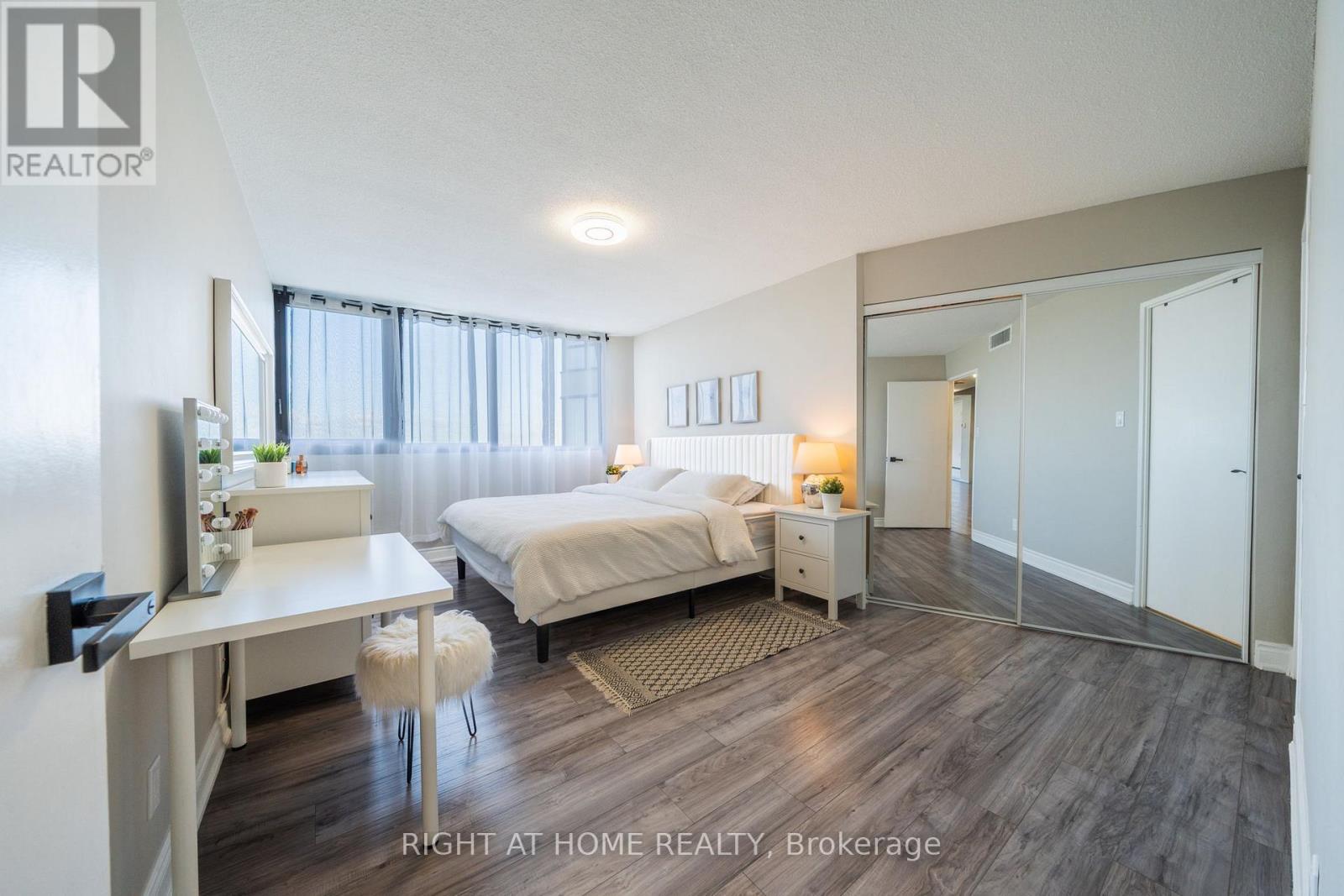 1107 - 1107-1333 Bloor Street, Mississauga, Ontario  L4Y 3T6 - Photo 26 - W13109536