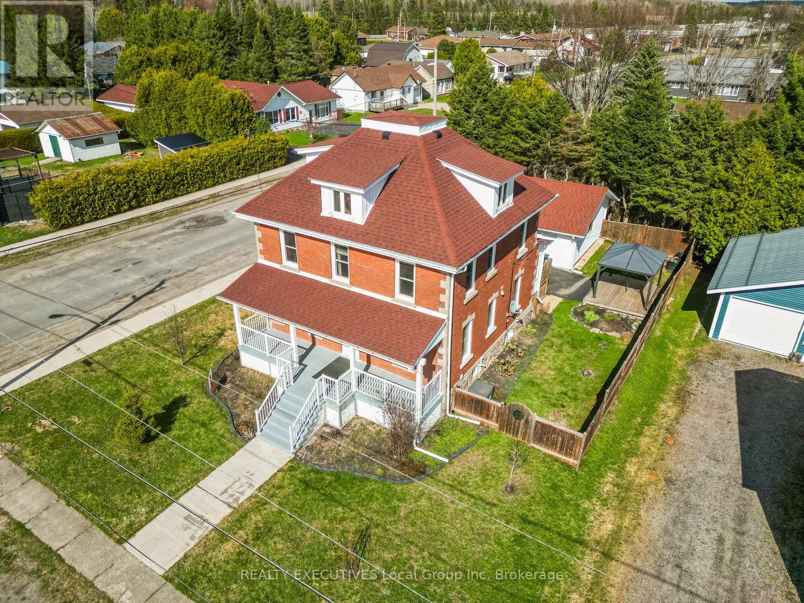 10 Dubeau Street, West Nipissing, Ontario  P0H 2M0 - Photo 49 - X12887578