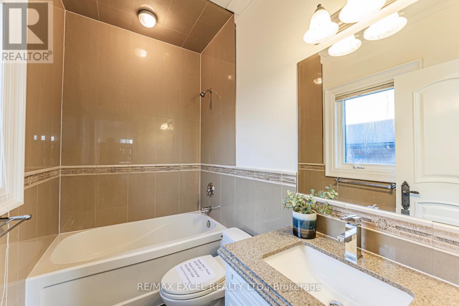 19 Addison Street, Richmond Hill, Ontario  L4C 9N1 - Photo 25 - N13106768