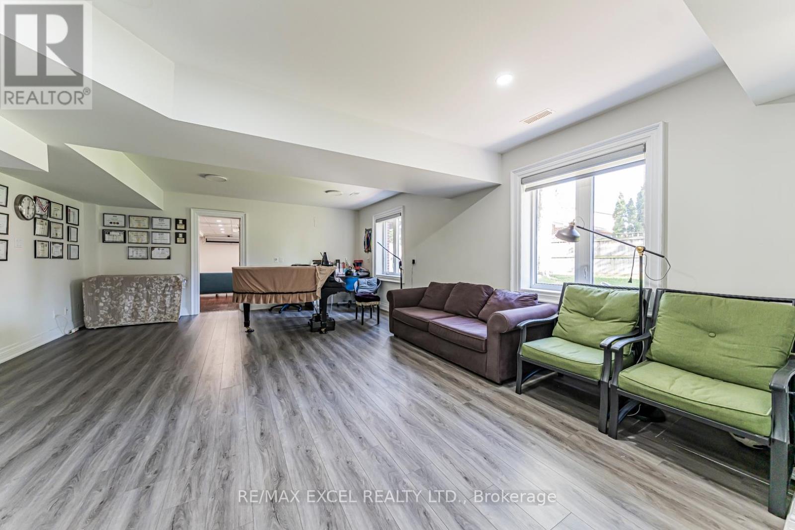 19 Addison Street, Richmond Hill, Ontario  L4C 9N1 - Photo 40 - N13106768