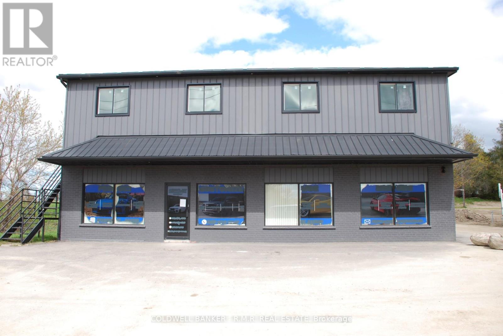 11151- Simcoe Street  North