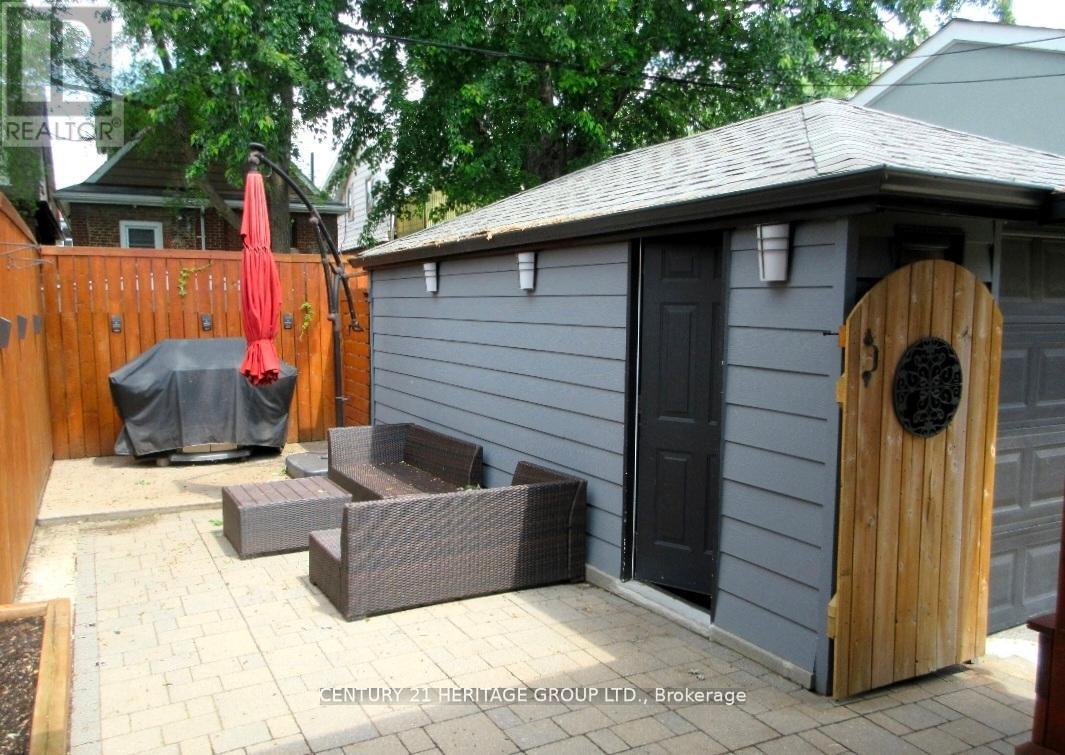 Main - 46 Mahoney Avenue, Toronto, Ontario  M6M 2H4 - Photo 22 - W13108560