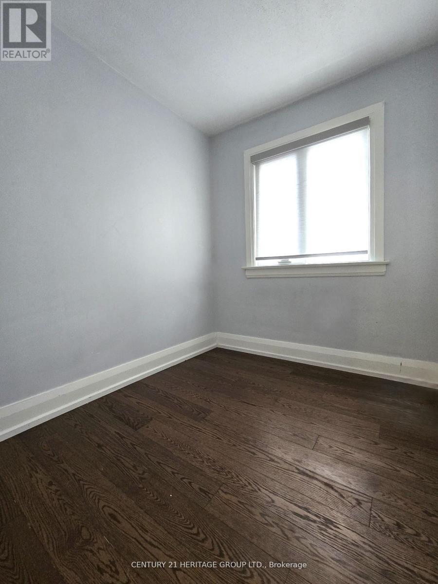 Main - 46 Mahoney Avenue, Toronto, Ontario  M6M 2H4 - Photo 17 - W13108560