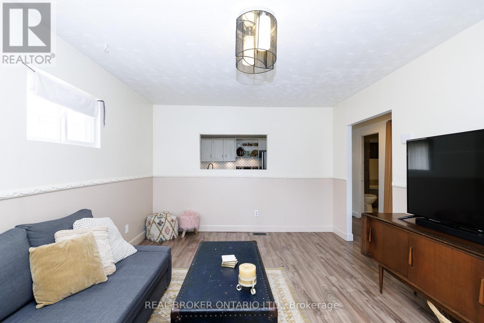 5298 Ottawa Avenue, Niagara Falls, Ontario  L2E 4Y8 - Photo 8 - X13066064