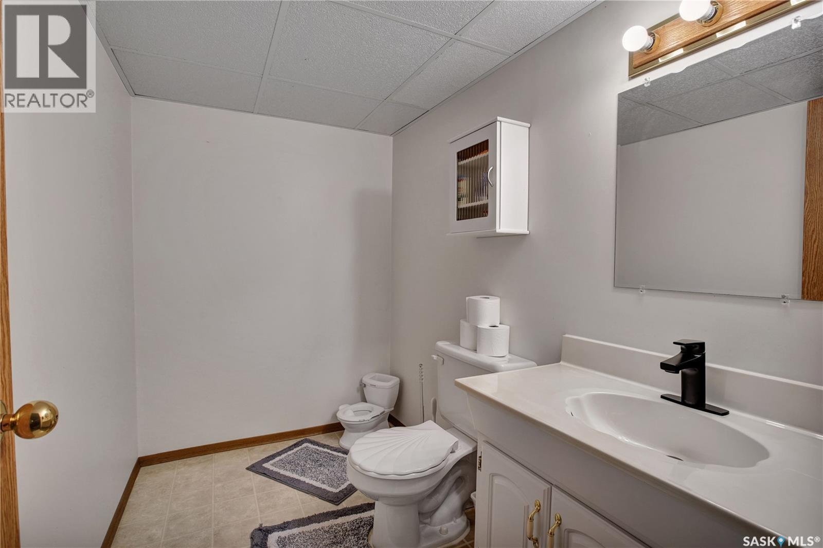 226 Davies Road, Saskatoon, Saskatchewan  S7K 7N1 - Photo 24 - SK035561