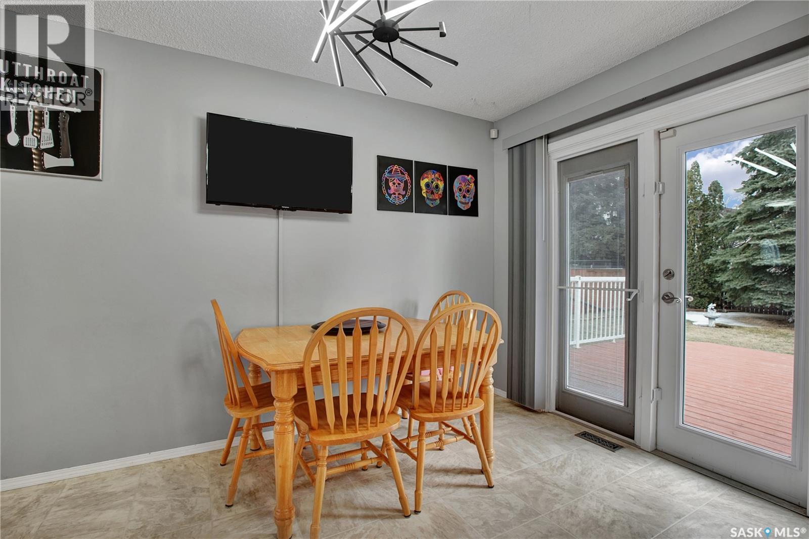 226 Davies Road, Saskatoon, Saskatchewan  S7K 7N1 - Photo 8 - SK035561