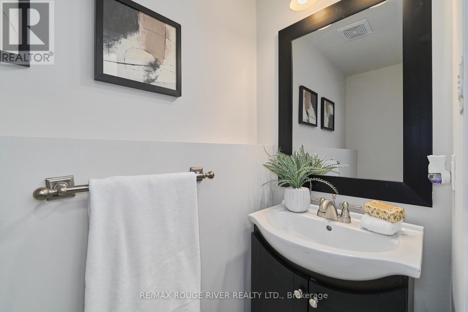 52 Rickaby Street, Clarington, Ontario  L1C 5J6 - Photo 20 - E13109660