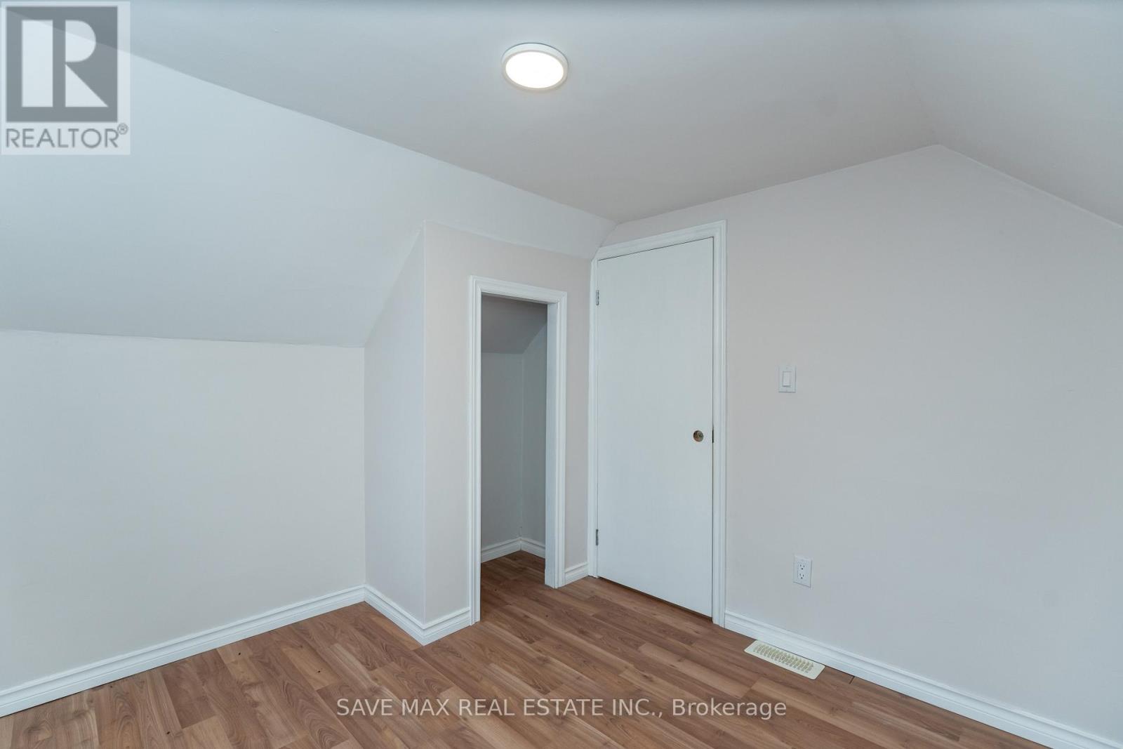 4 Beaumont Crescent, Guelph, Ontario  N1E 6A7 - Photo 45 - X12773680