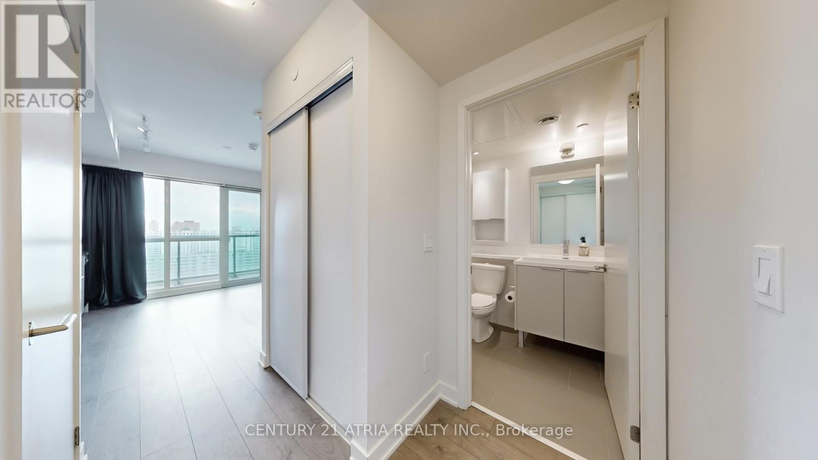 1609 - 2 Sonic Way, Toronto, Ontario  M3C 0P2 - Photo 11 - C13109628