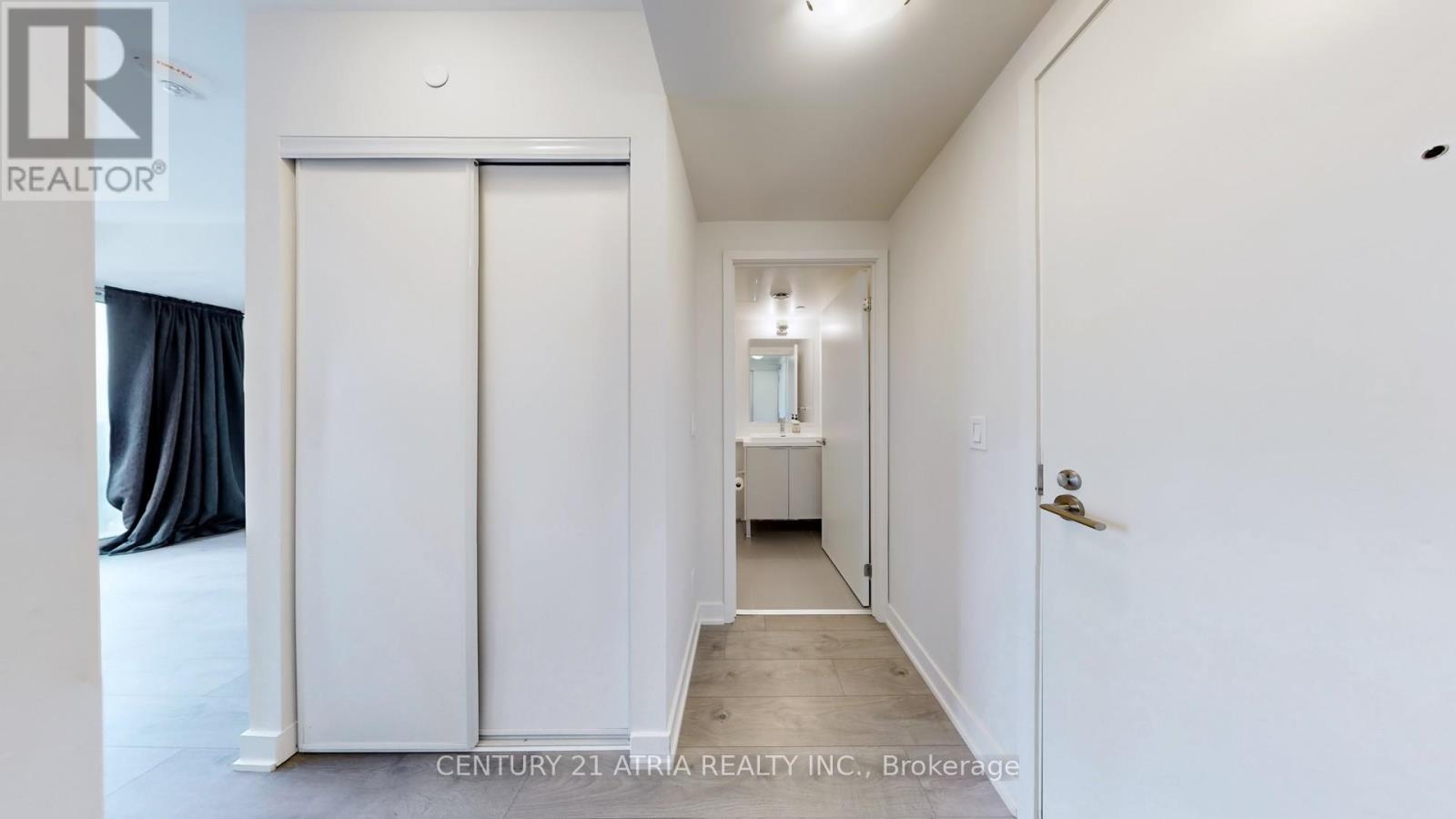 1609 - 2 Sonic Way, Toronto, Ontario  M3C 0P2 - Photo 12 - C13109628