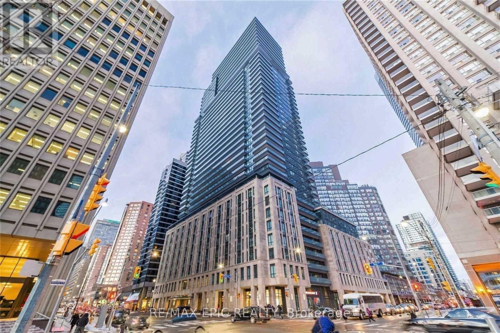 Lph06 - 955 Bay Street, Toronto, Ontario  M5S 0C6 - Photo 2 - C13109642
