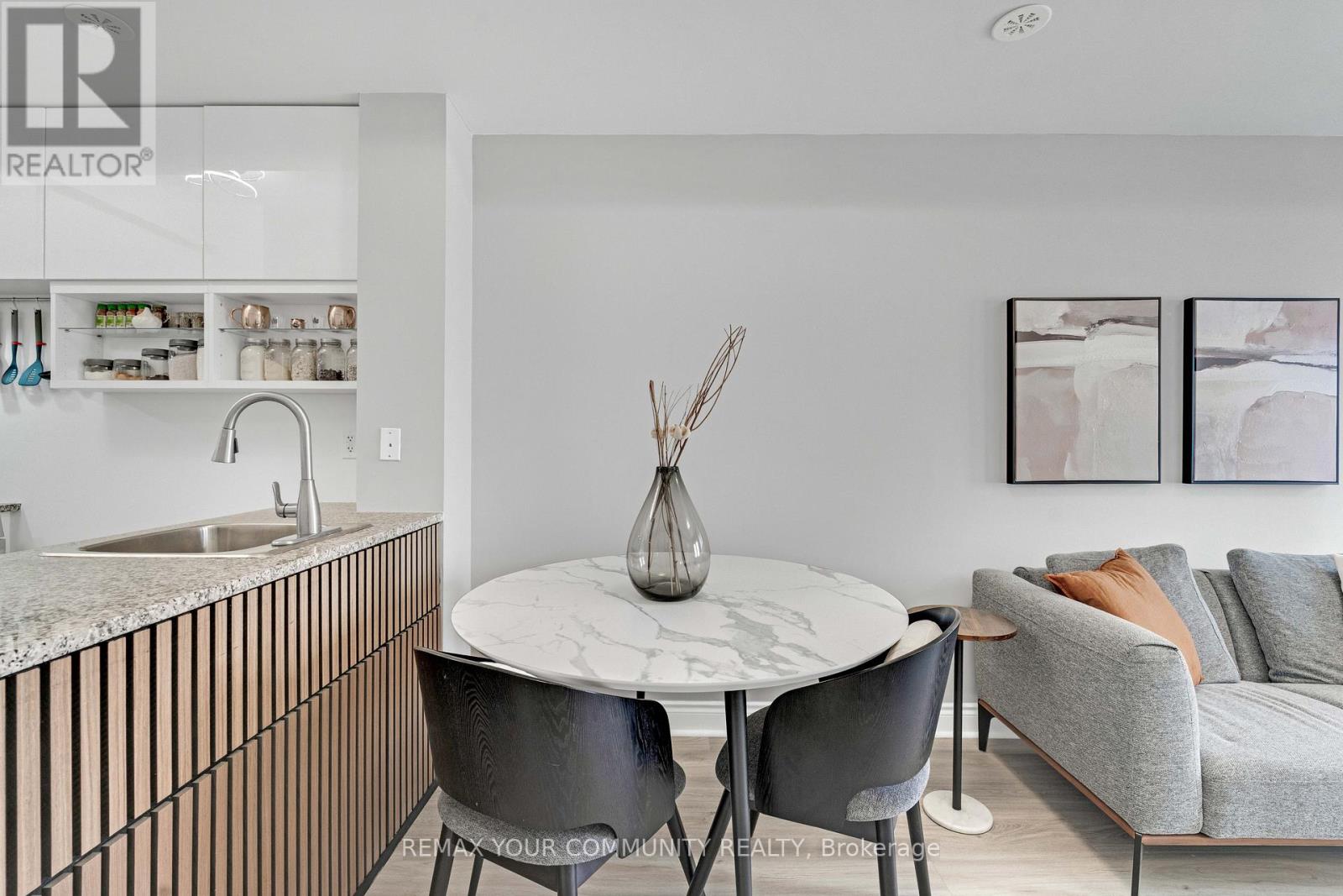 218 - 17 Coneflower Crescent, Toronto, Ontario  M2R 0A5 - Photo 10 - C13109654