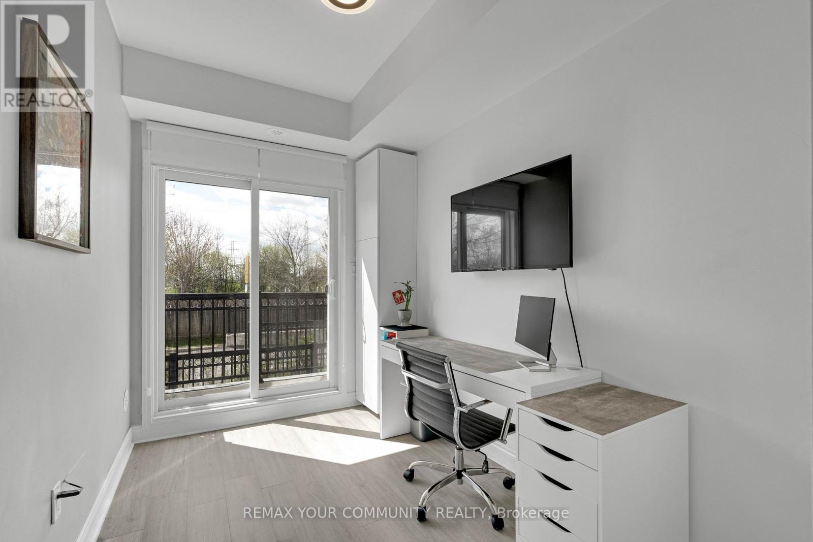 218 - 17 Coneflower Crescent, Toronto, Ontario  M2R 0A5 - Photo 12 - C13109654