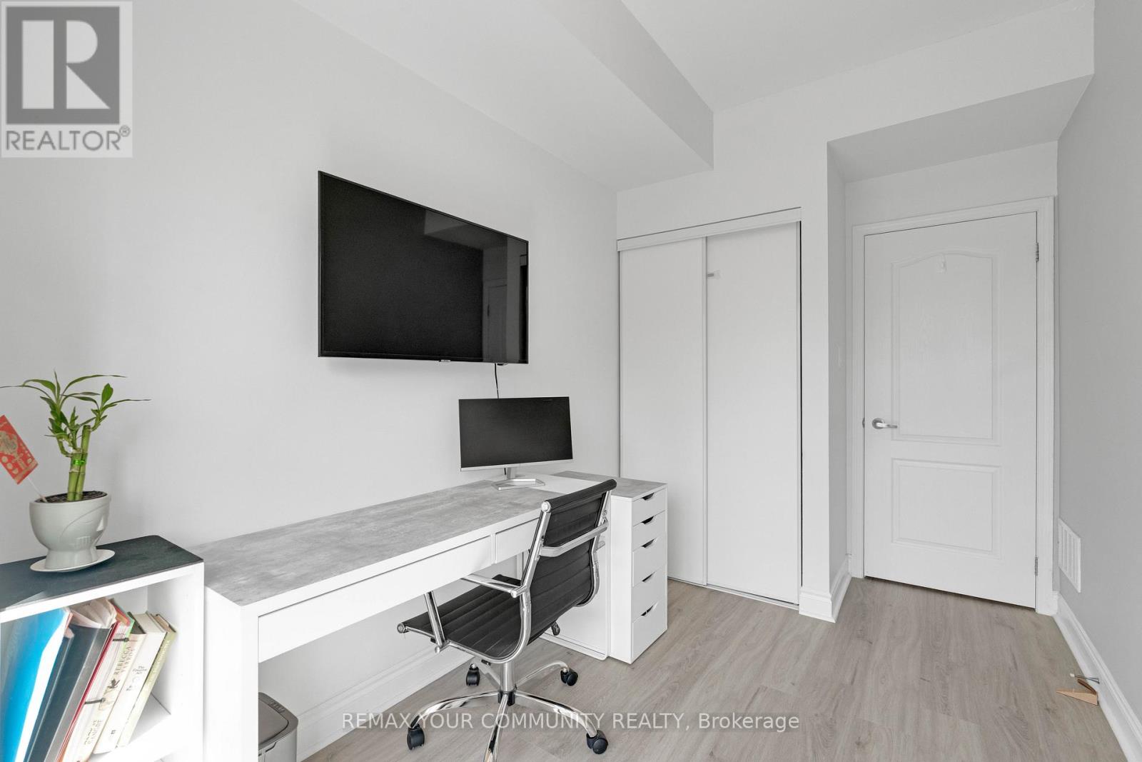 218 - 17 Coneflower Crescent, Toronto, Ontario  M2R 0A5 - Photo 13 - C13109654