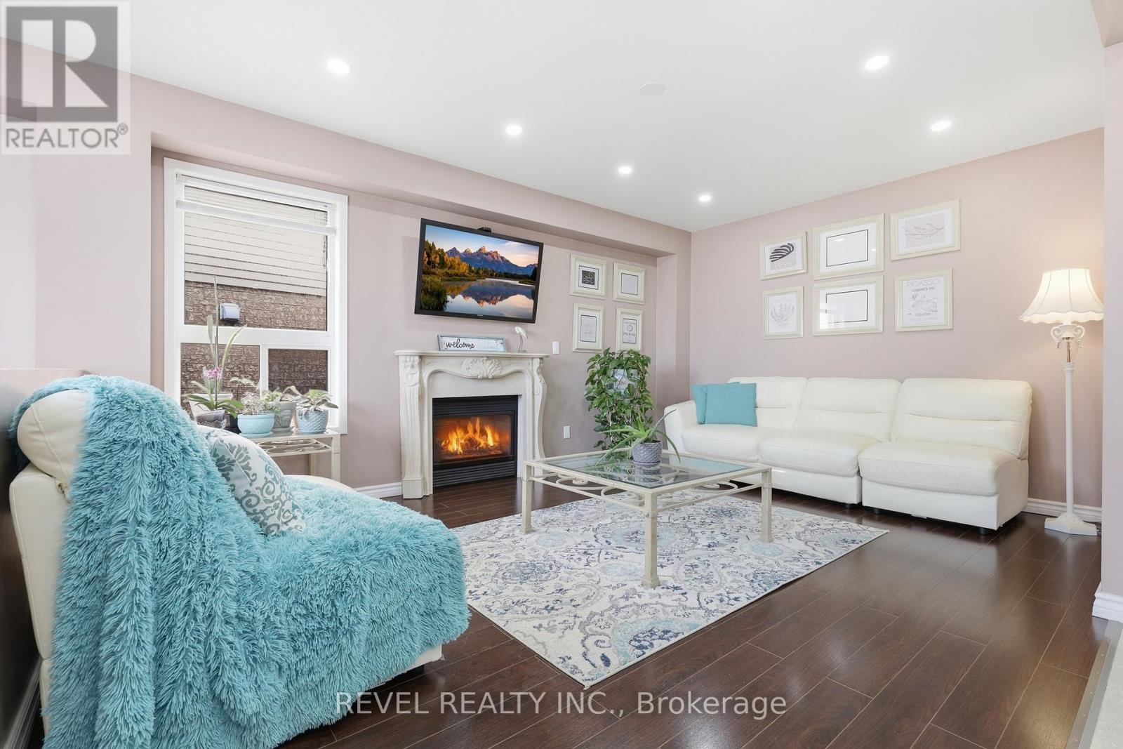 116 Hibbard Drive, Ajax, Ontario  L1Z 1J8 - Photo 10 - E13109576