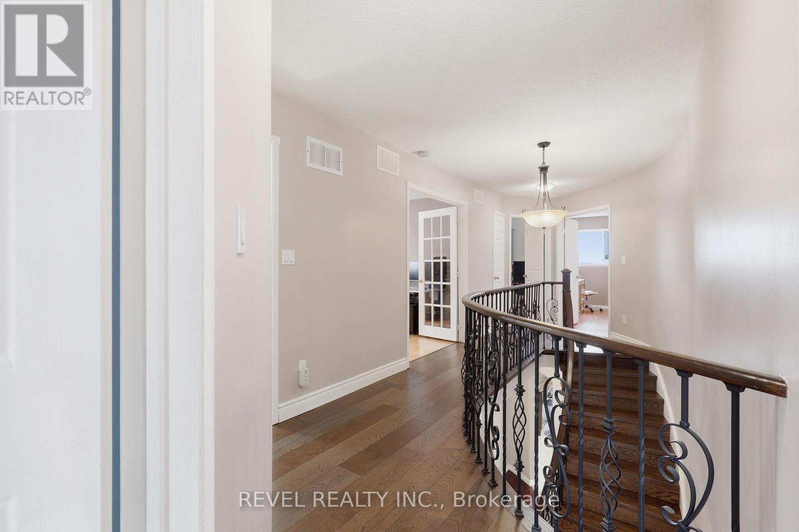 116 Hibbard Drive, Ajax, Ontario  L1Z 1J8 - Photo 13 - E13109576