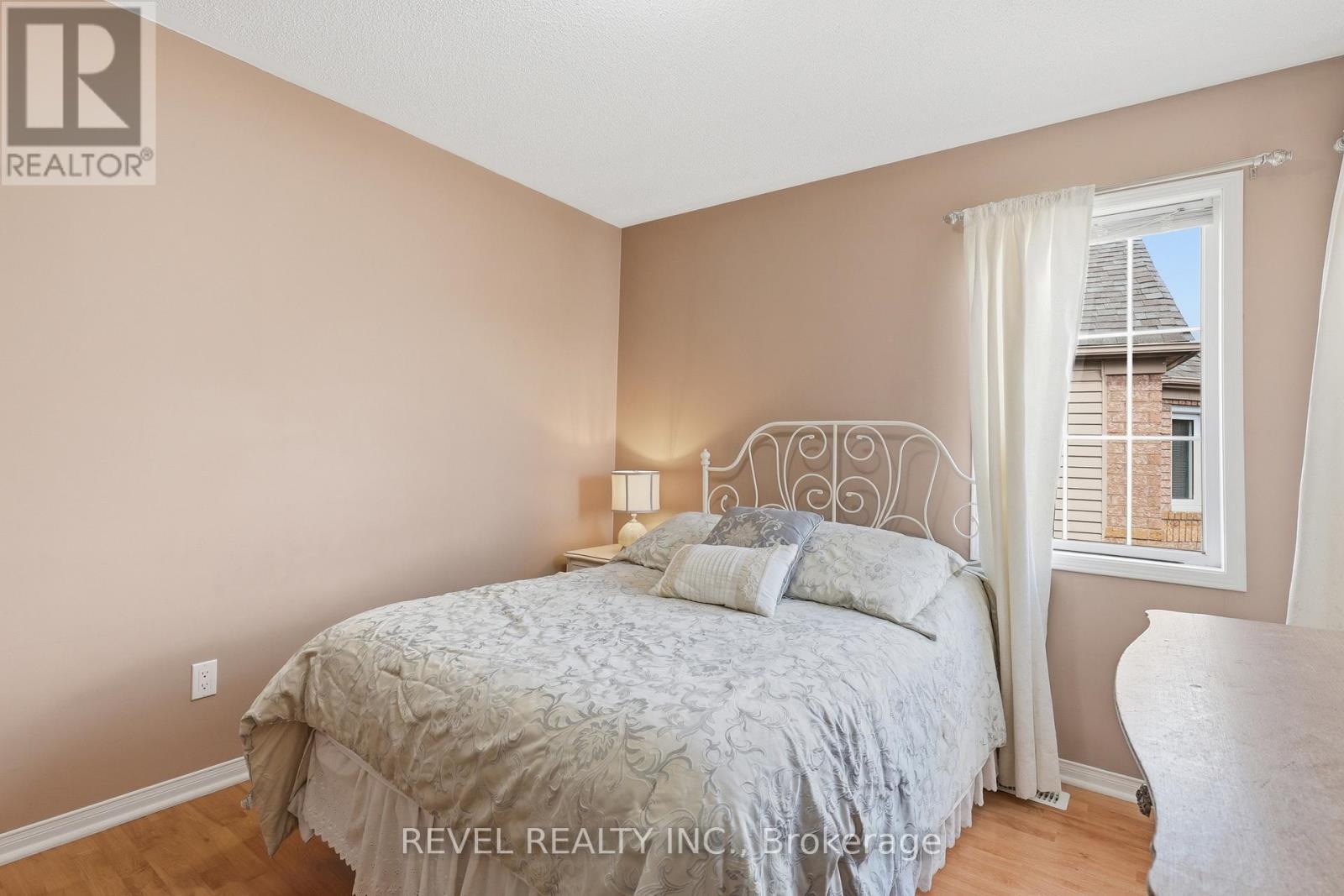 116 Hibbard Drive, Ajax, Ontario  L1Z 1J8 - Photo 19 - E13109576