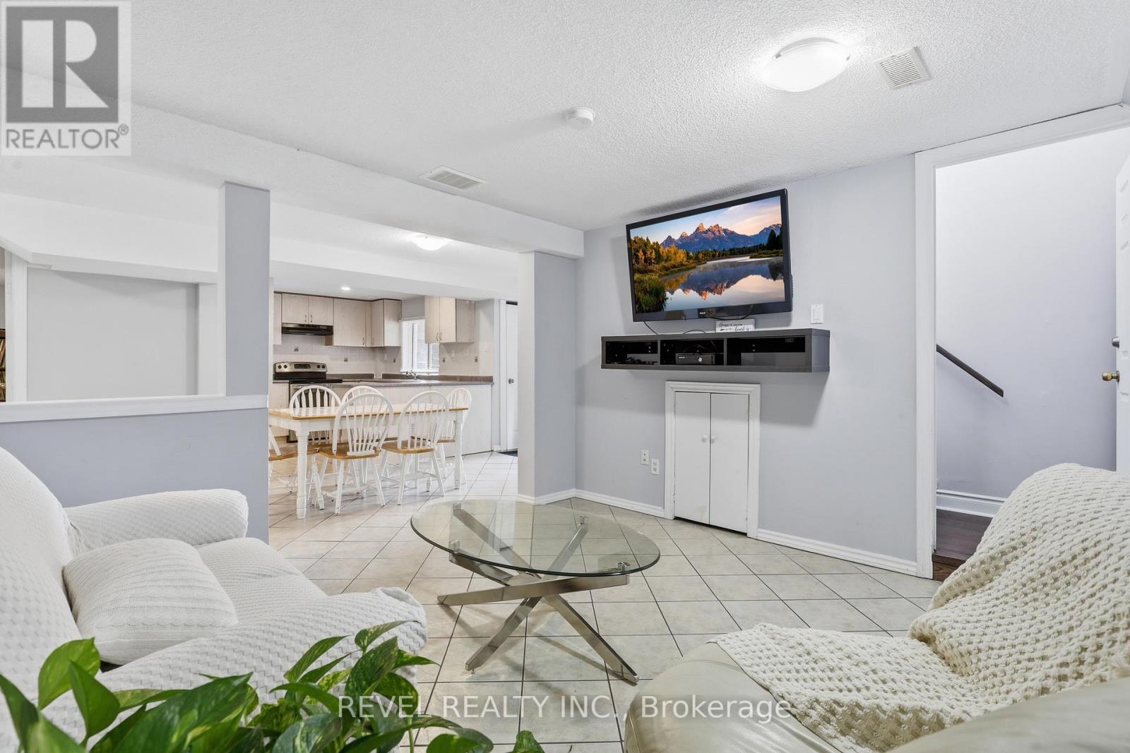 116 Hibbard Drive, Ajax, Ontario  L1Z 1J8 - Photo 22 - E13109576