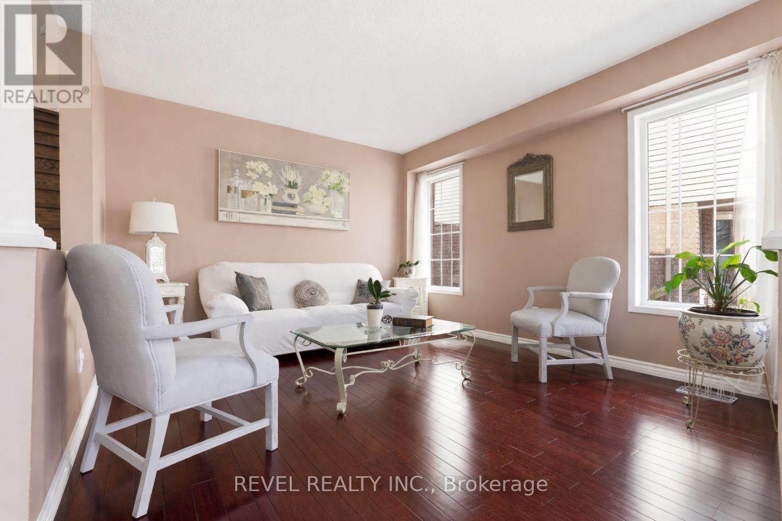 116 Hibbard Drive, Ajax, Ontario  L1Z 1J8 - Photo 3 - E13109576