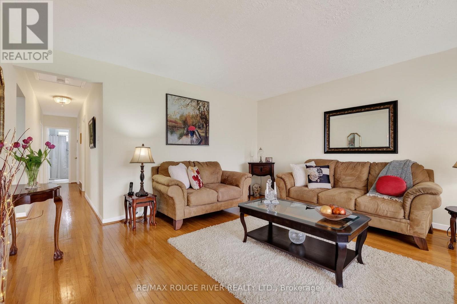 812 Bem Avenue, Pickering, Ontario  L1W 1X1 - Photo 11 - E13109658