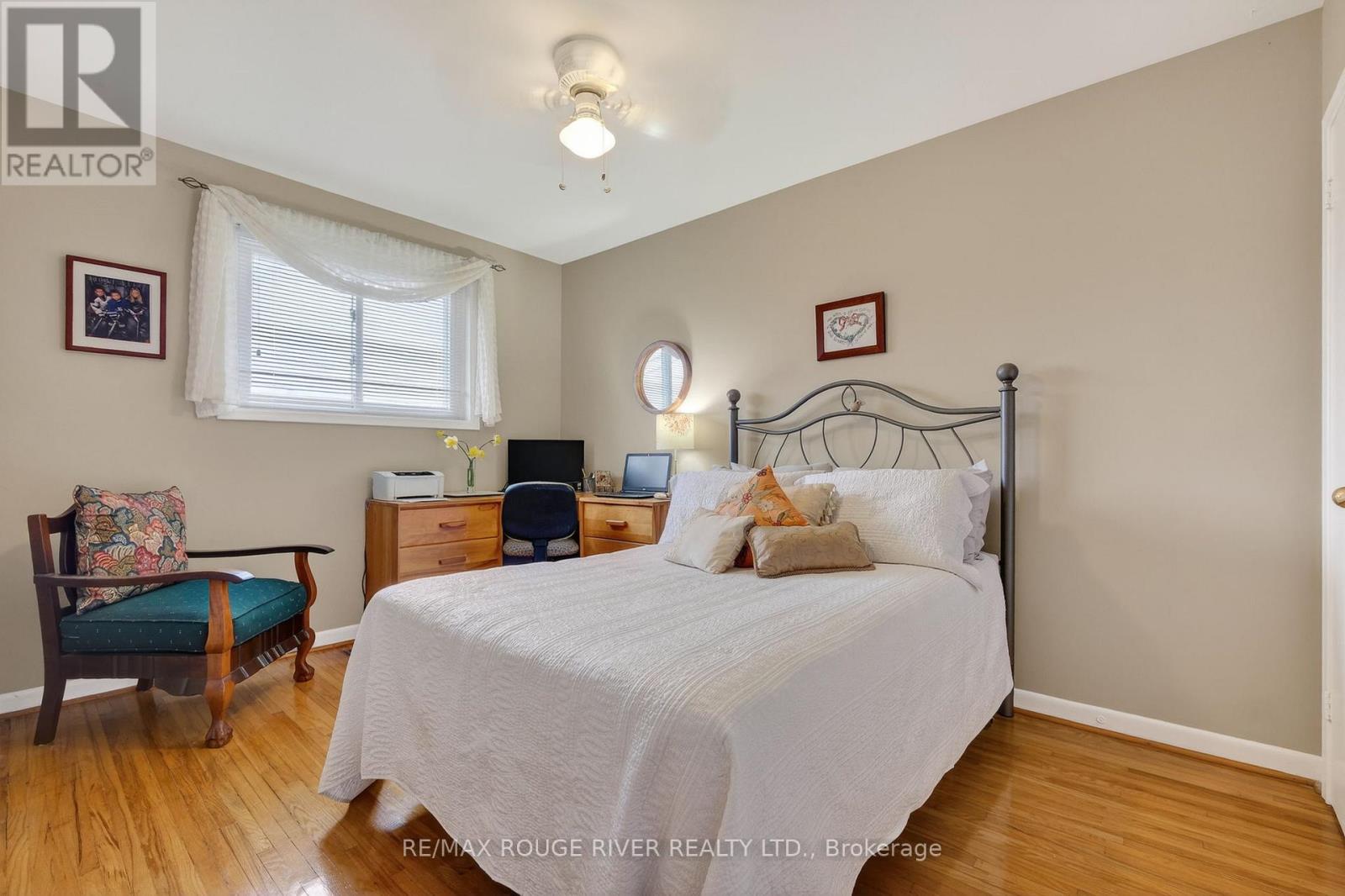 812 Bem Avenue, Pickering, Ontario  L1W 1X1 - Photo 19 - E13109658