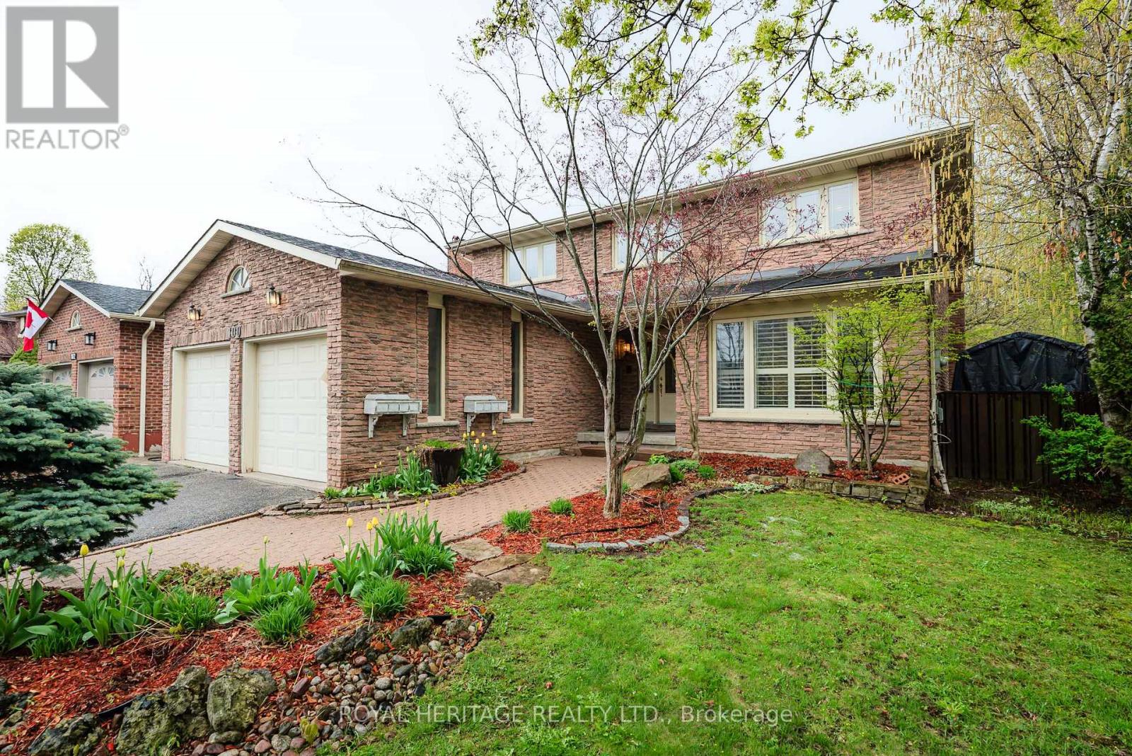 100 SQUIRE BAKERS LANE, Markham, Ontario