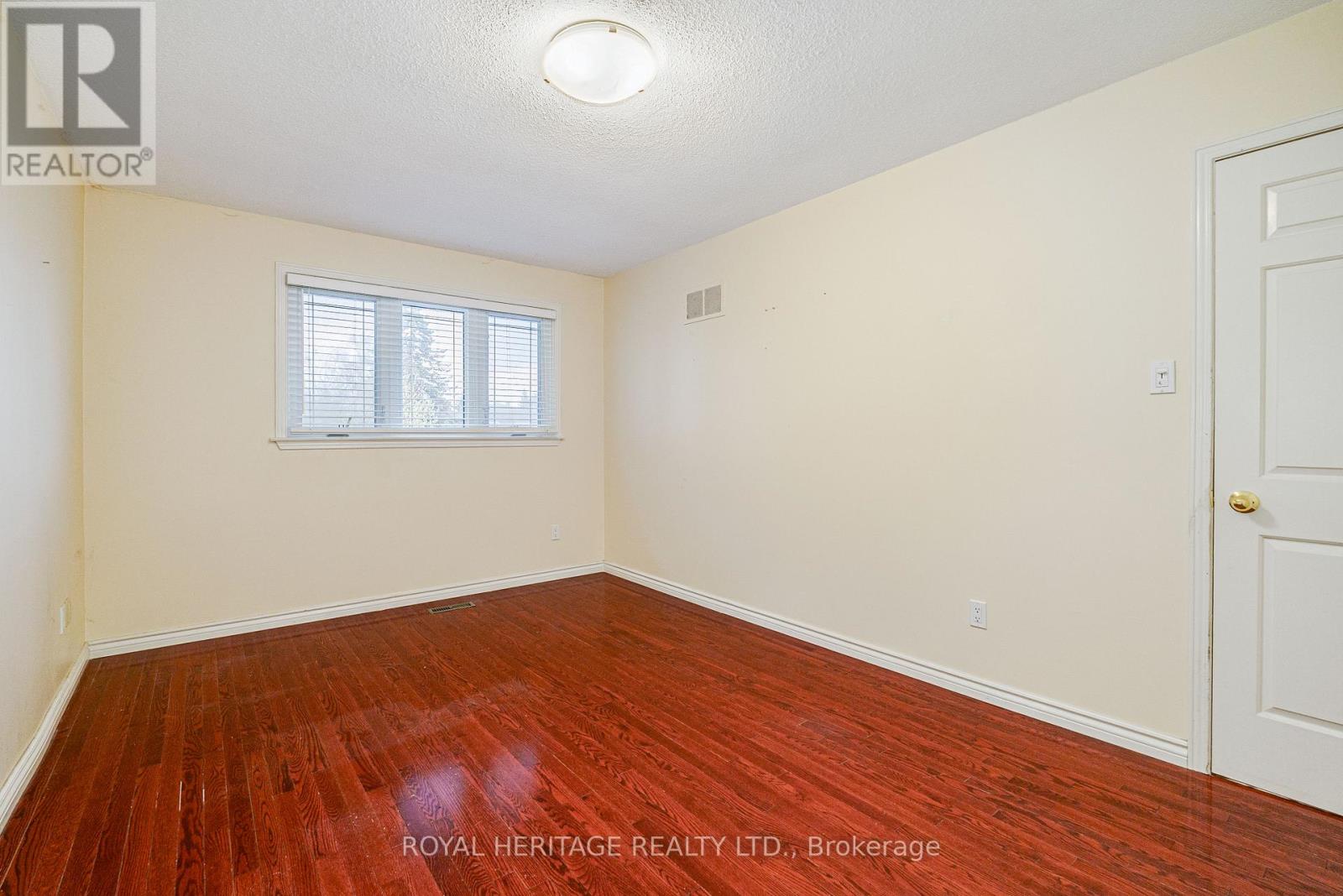 100 Squire Bakers Lane, Markham (Sherwood-Amberglen), Ontario  L3P 3H2 - Photo 19 - N13109590