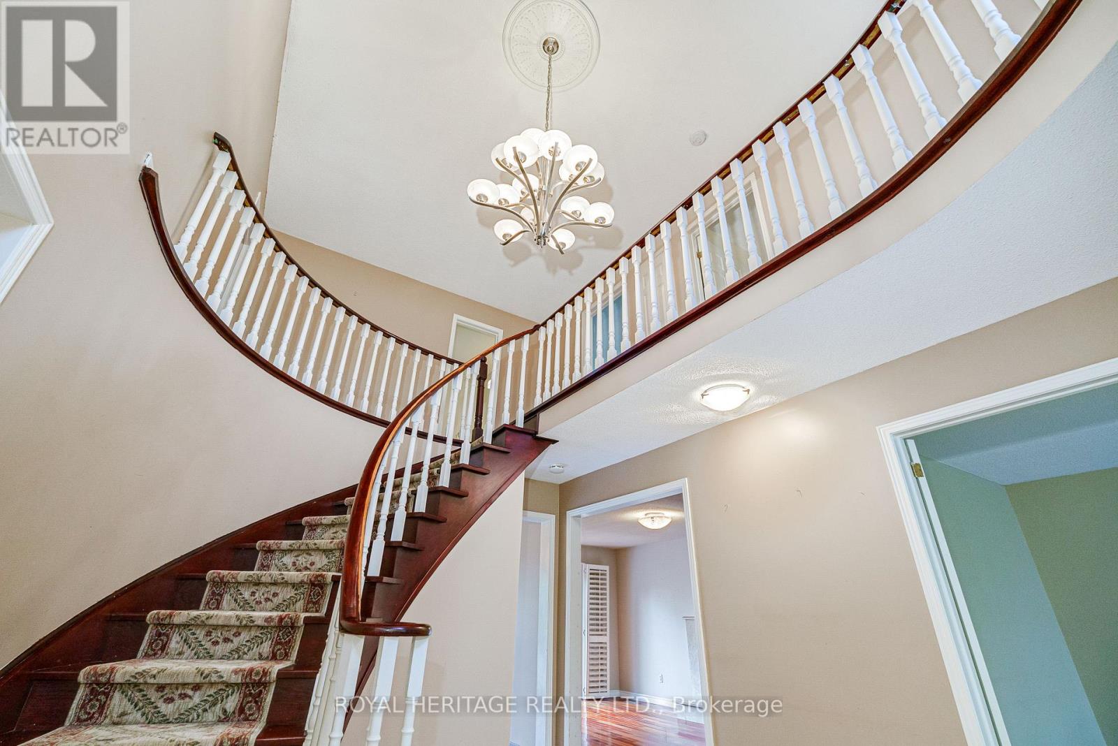 100 Squire Bakers Lane, Markham (Sherwood-Amberglen), Ontario  L3P 3H2 - Photo 3 - N13109590