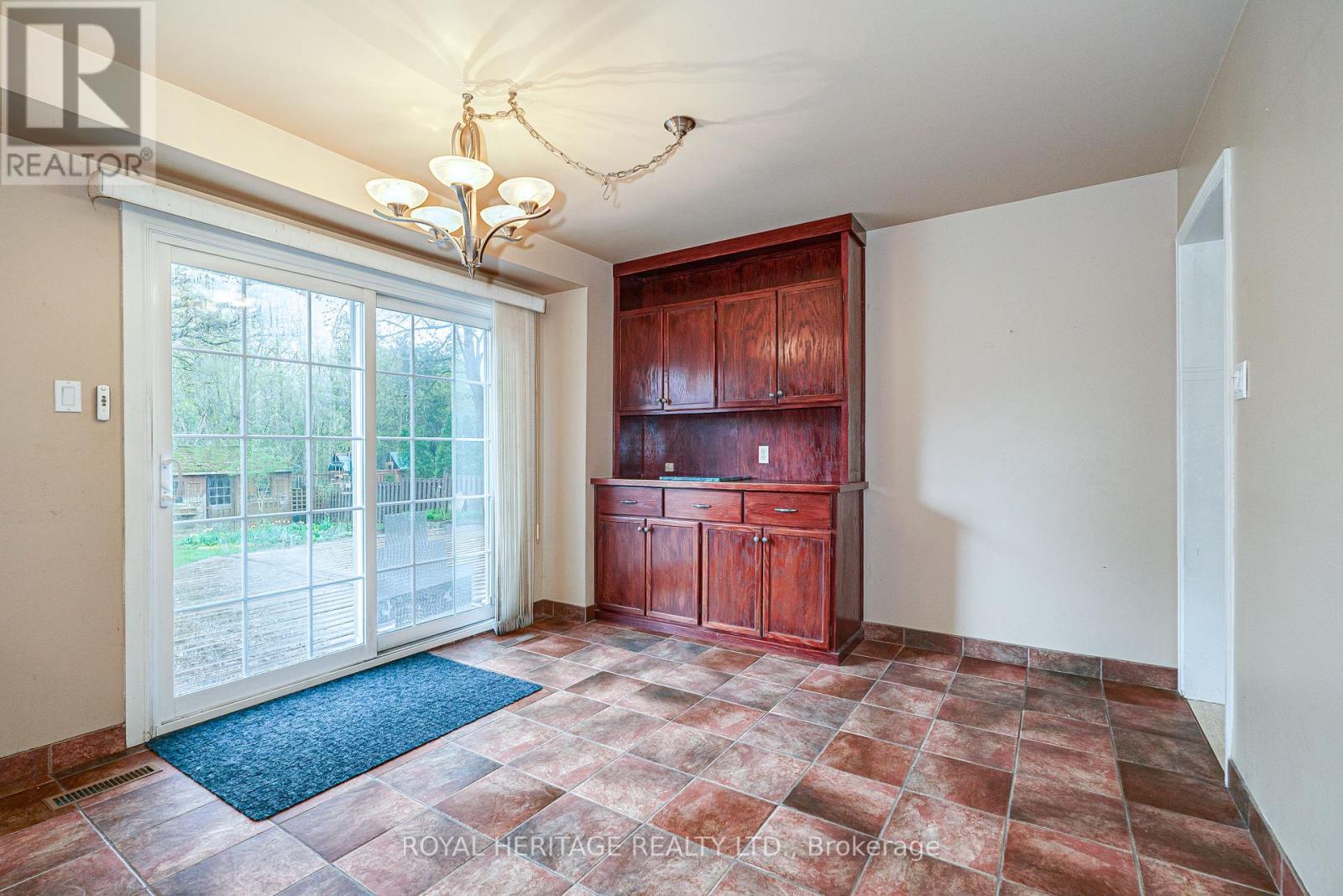 100 Squire Bakers Lane, Markham (Sherwood-Amberglen), Ontario  L3P 3H2 - Photo 9 - N13109590